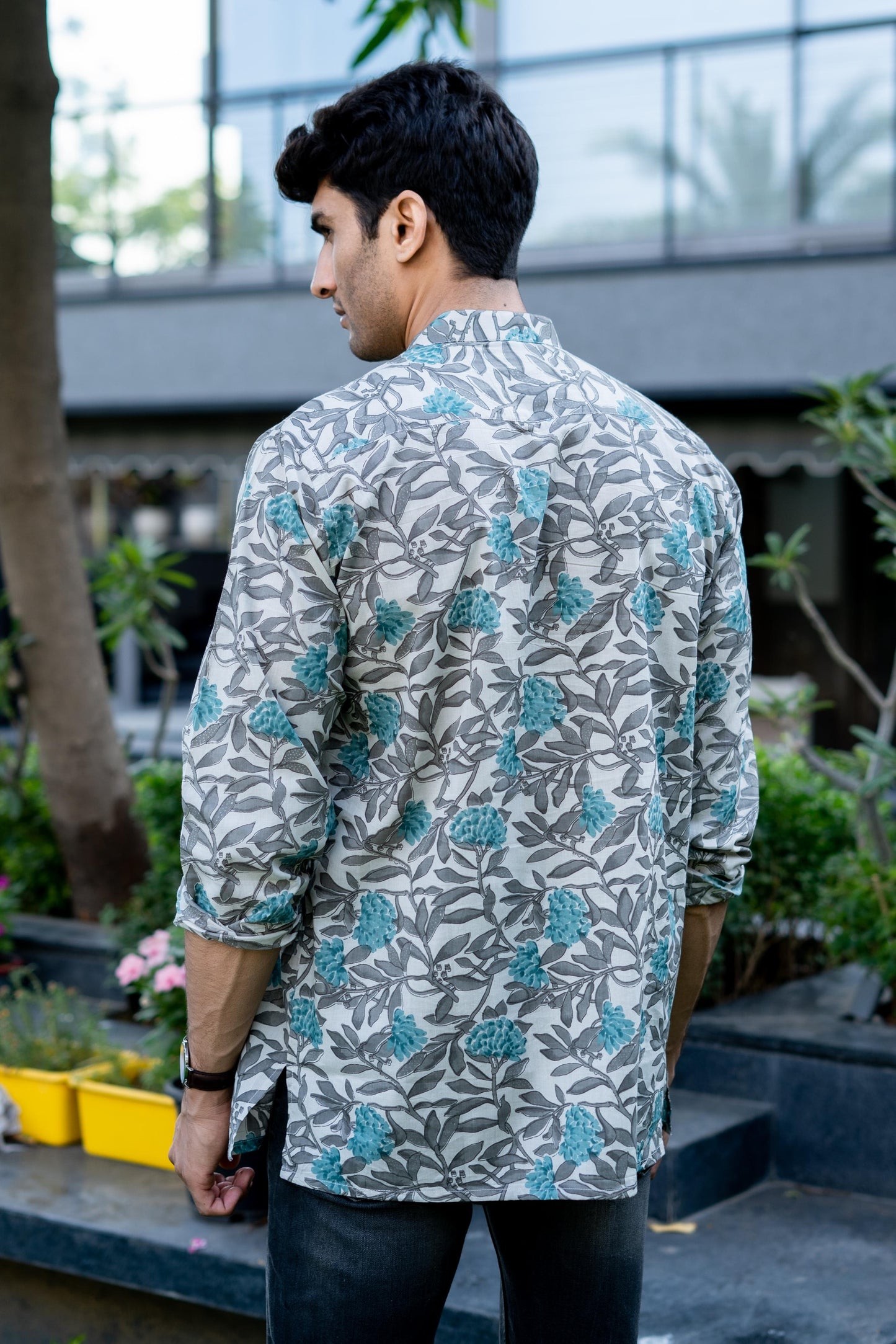 The Off-White All-Over Floral Print Short Kurta With Turquoise Flowers