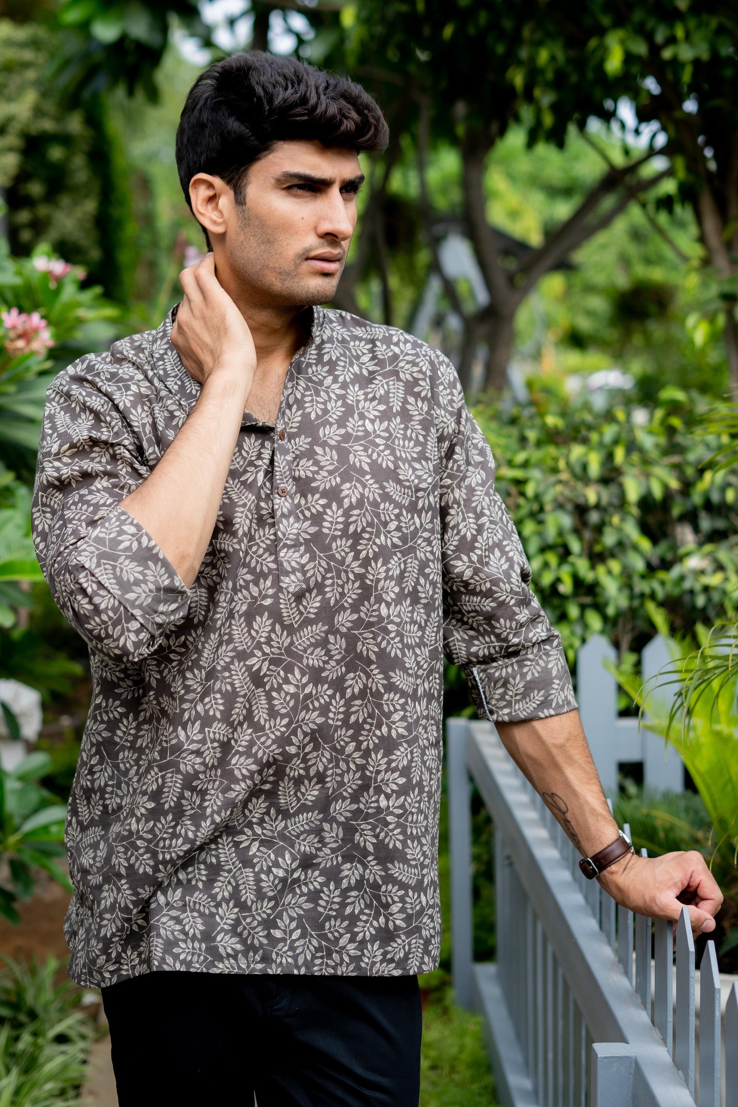 The Dark Grey Short Kurta With All-Over Floral Print