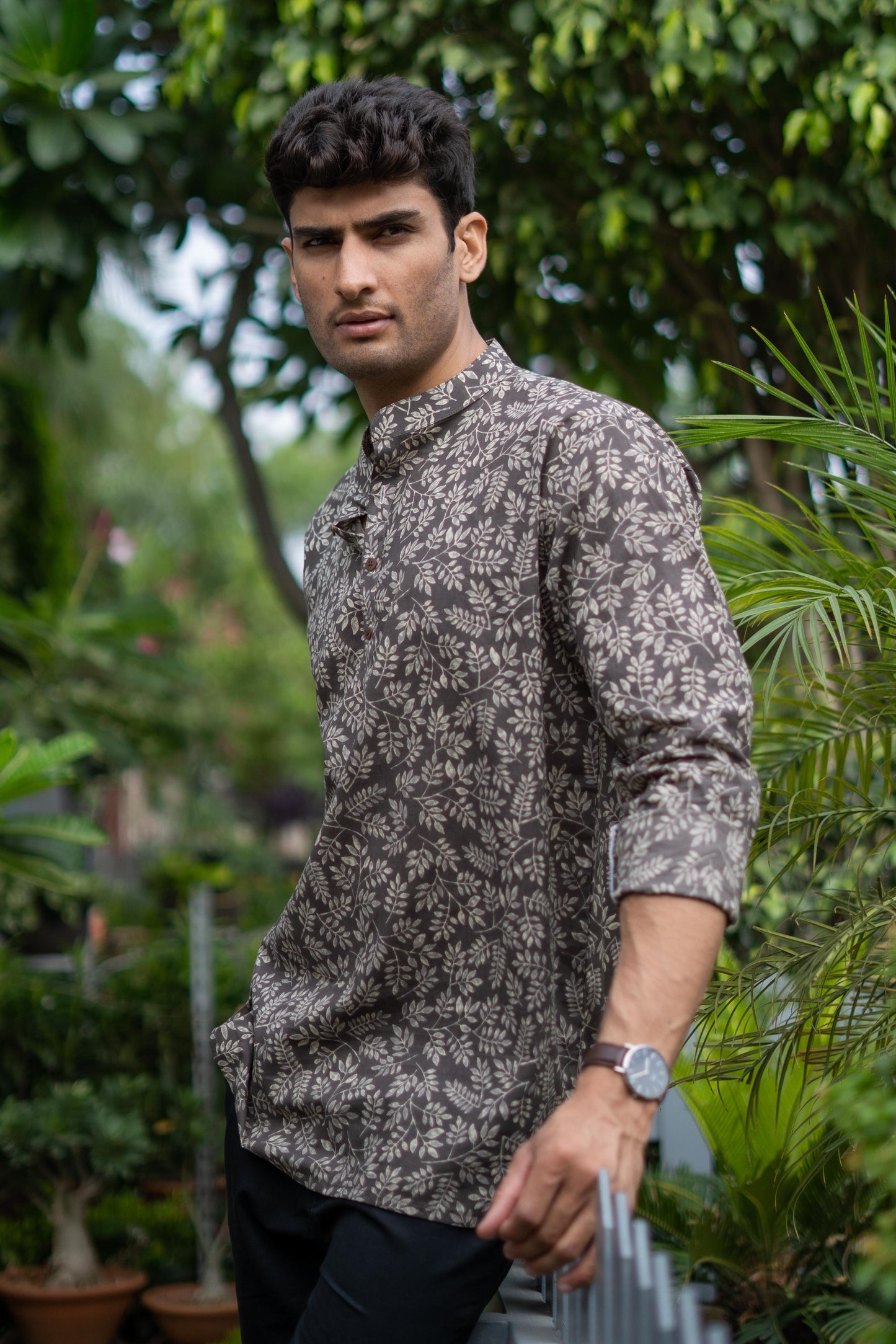 The Dark Grey Short Kurta With All-Over Floral Print