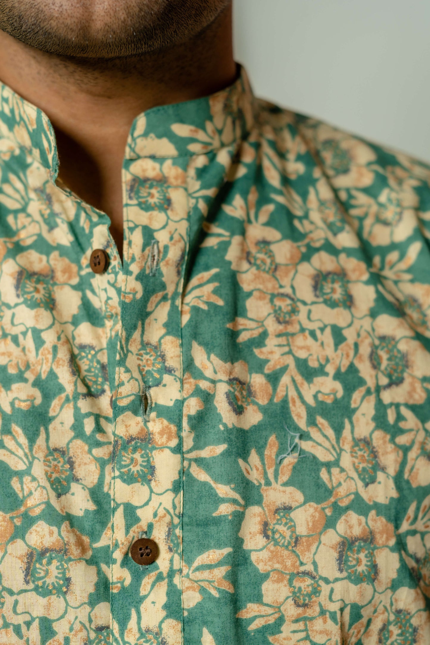 The Ocean Green And Cream All-Over Floral Print Short Kurta