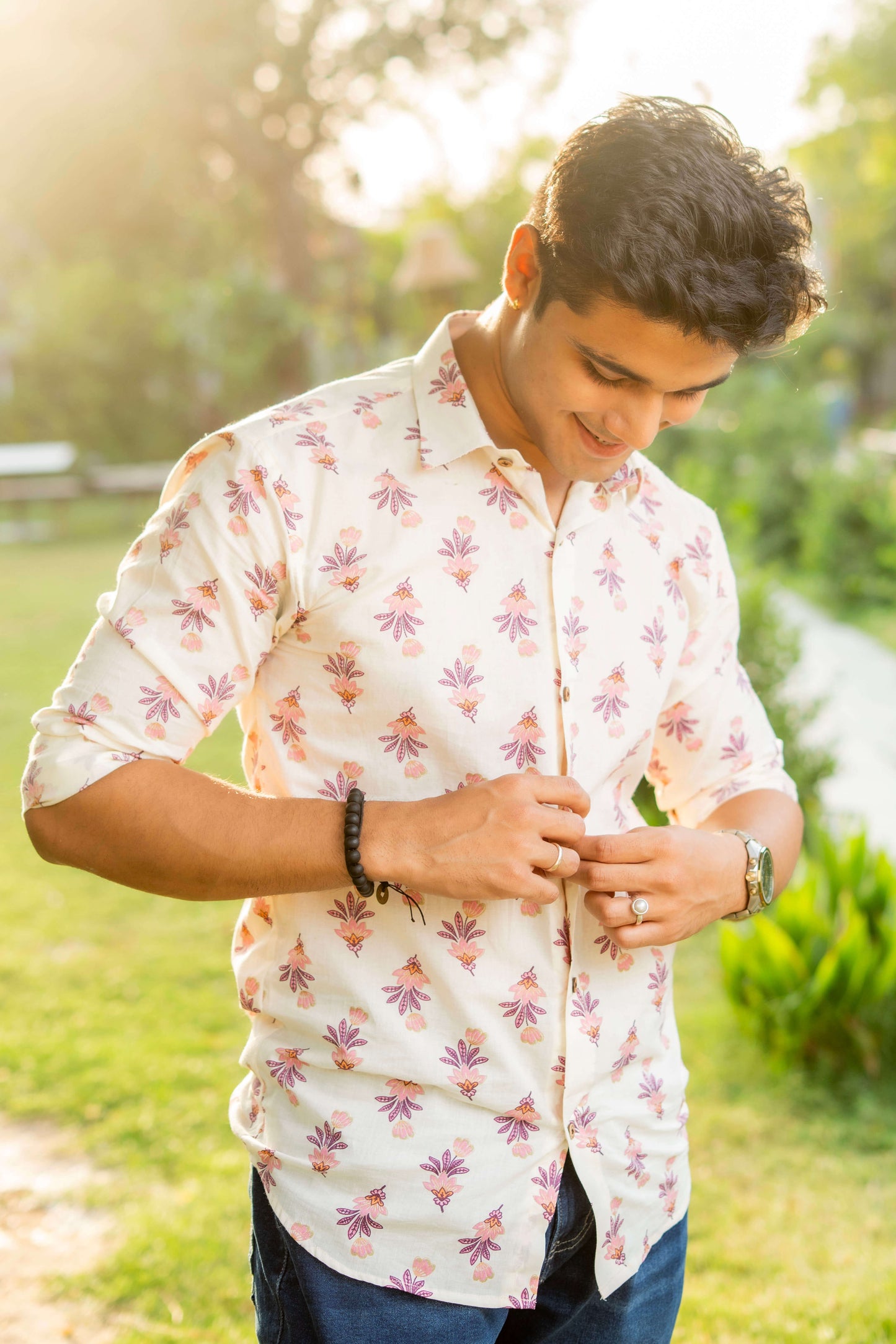 The Daisy White Shirt with Pink Flower Foil Print