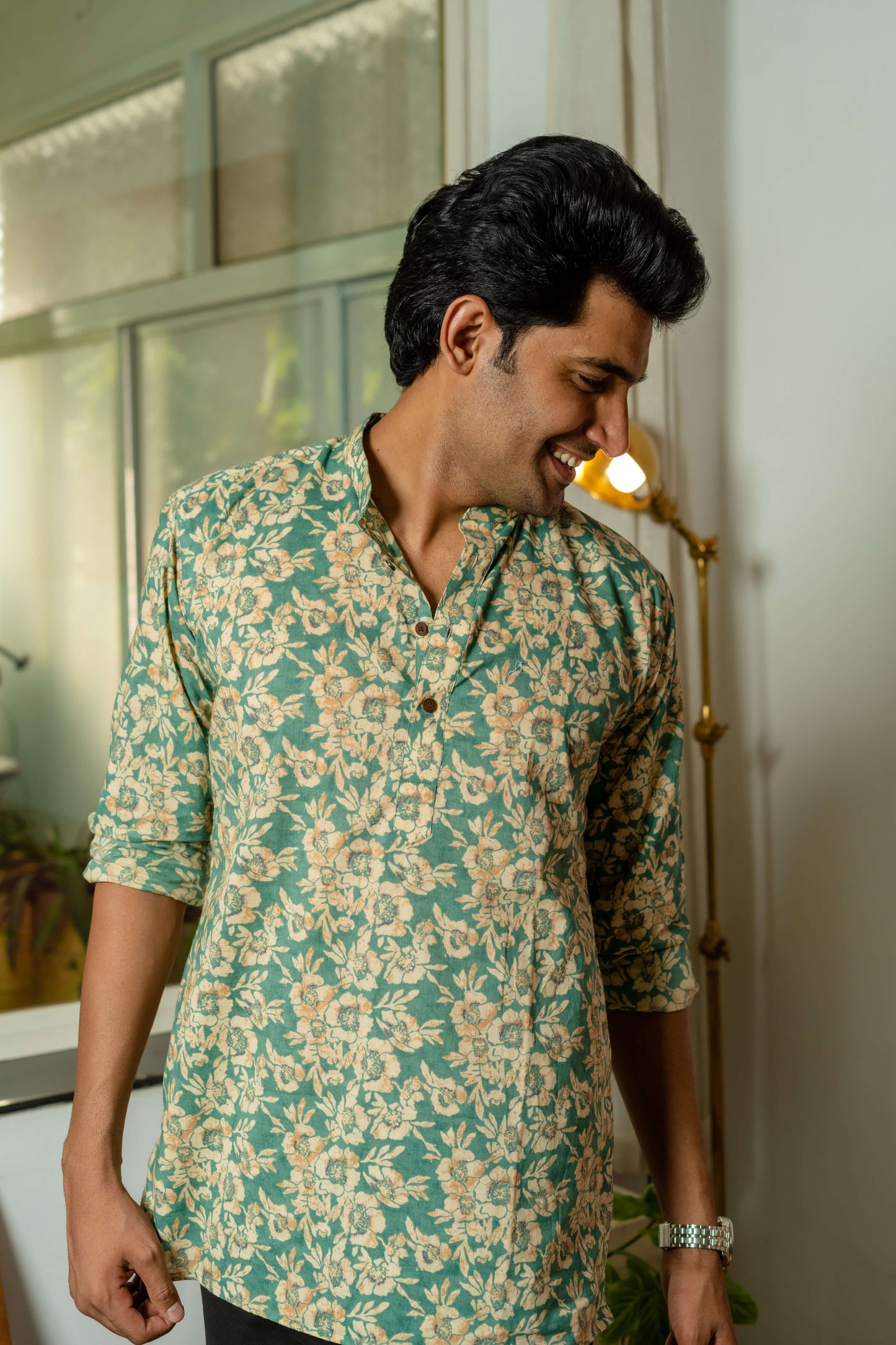The Ocean Green And Cream All-Over Floral Print Short Kurta