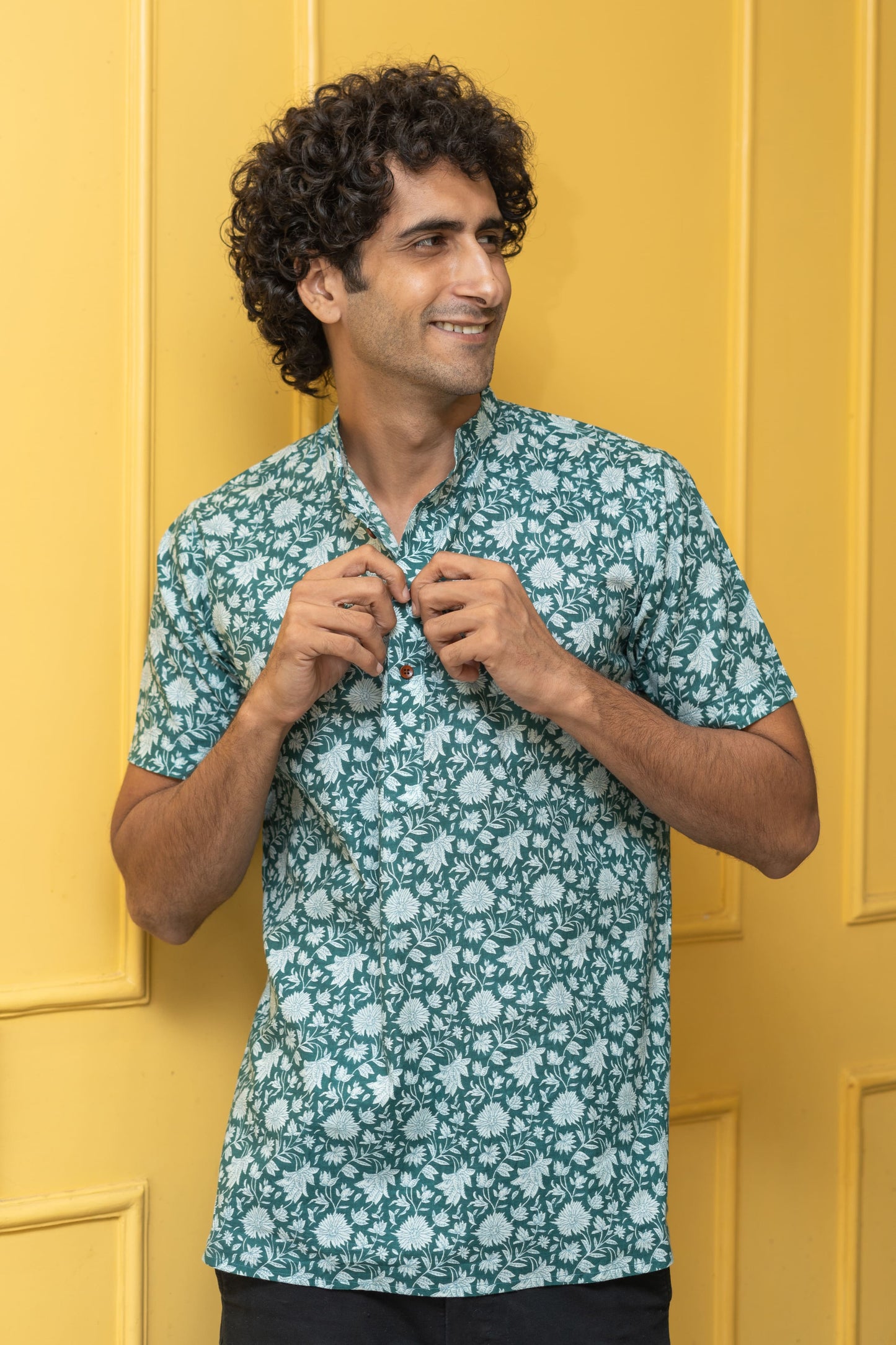 The Emerald Green All-Over Floral Print Half Sleeves Short Kurta