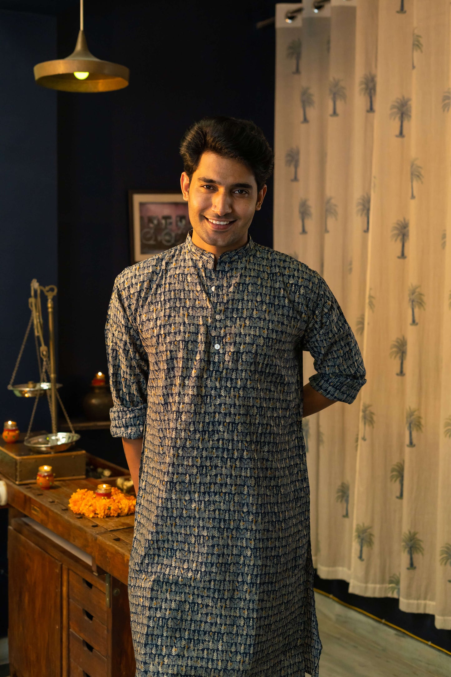 The Muslin Navy Blue All-Over Butti Foil Print Long Kurta