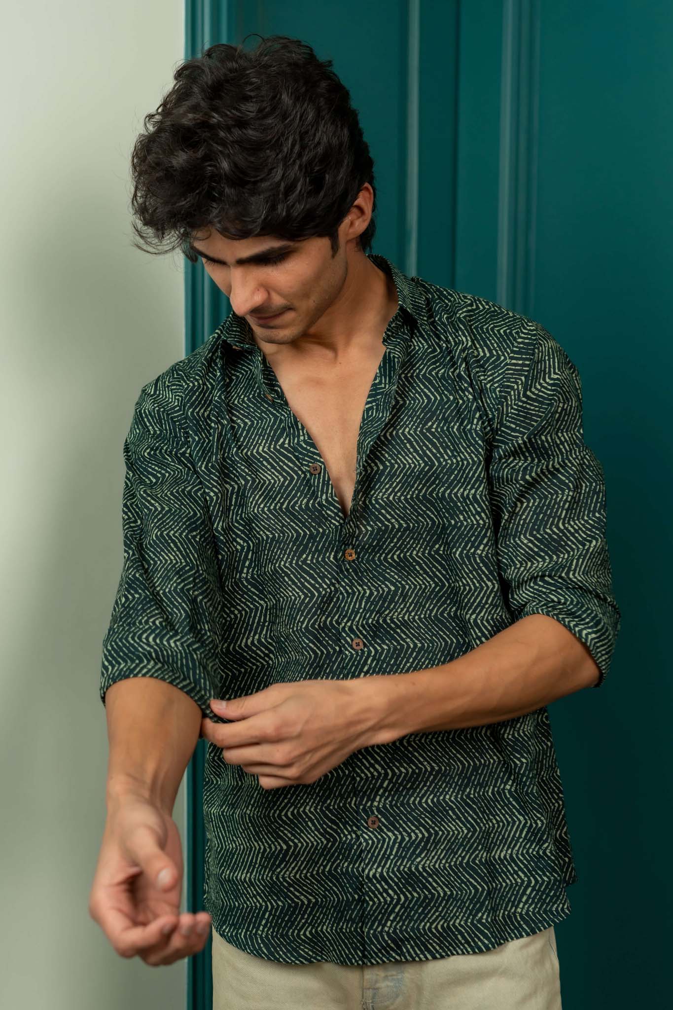 The Jungle Green Shirt With White Zig-Zag Print