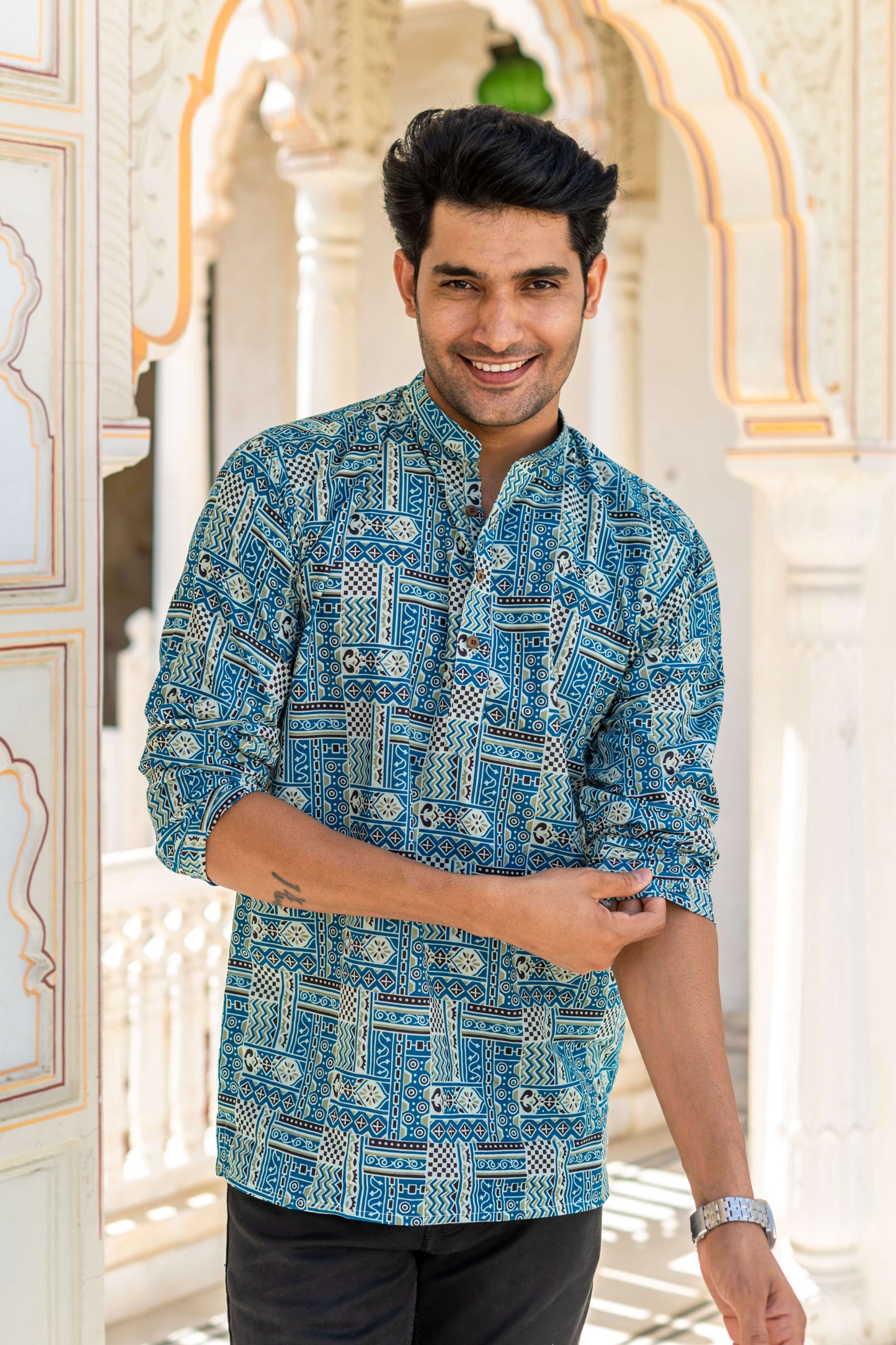 The Blue And White Traditional Geometric Print Short Kurta