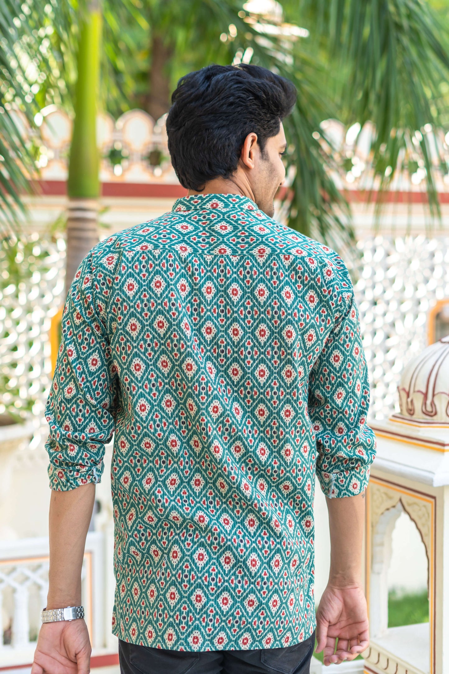 The Traditional Green Kantha Work Geometric Print Short Kurta