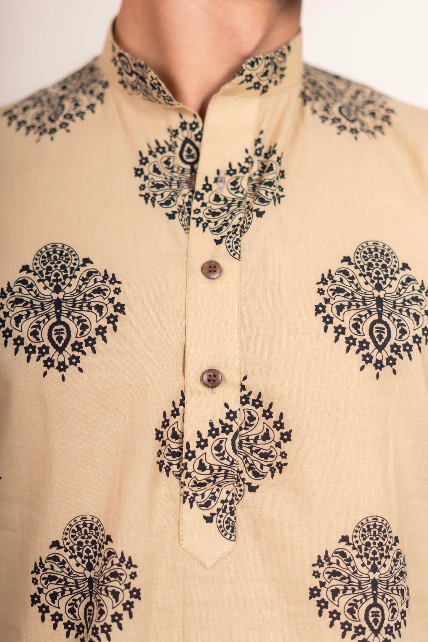 The Sandstone Ethnic Motifs Short Kurta
