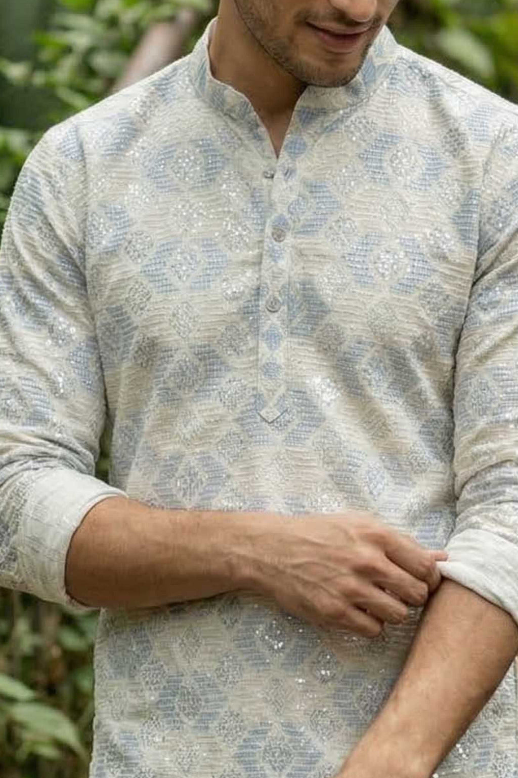 The Off White Long Kurta With Blue and Pearl Thread and Sequins Work