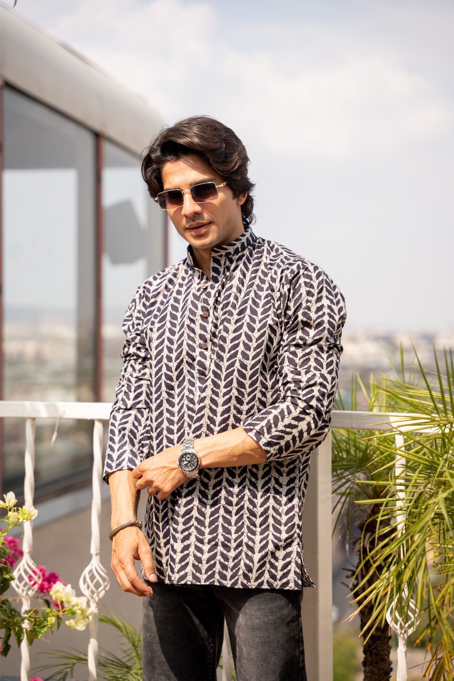 The Black Petal Stripe Print Short Kurta