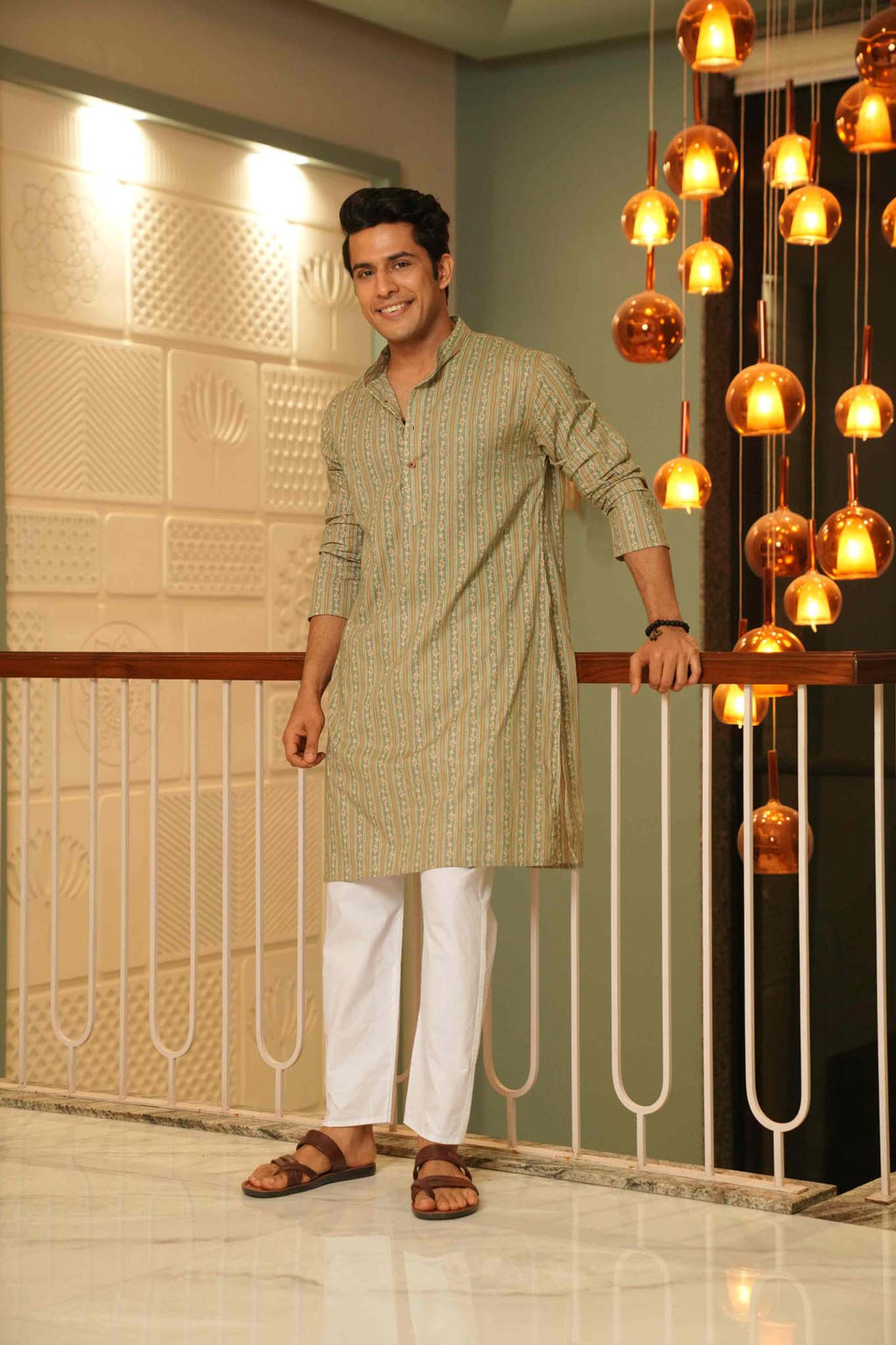 The Winter Green Long Kurta With Striped Floral Print