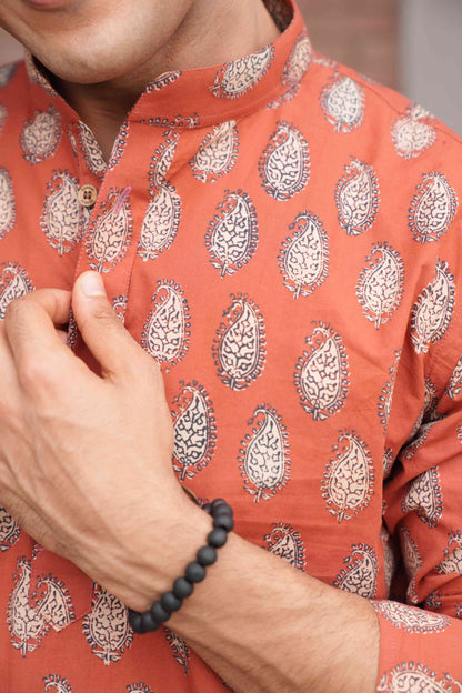 The Rust Red Short Kurta With Paisley Print