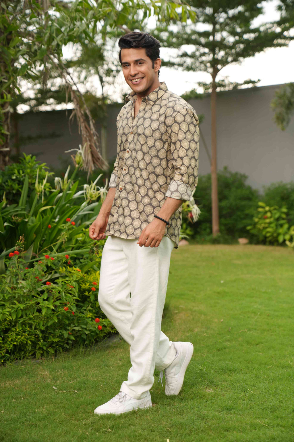 The Pebble Grey Shirt With Batik Print