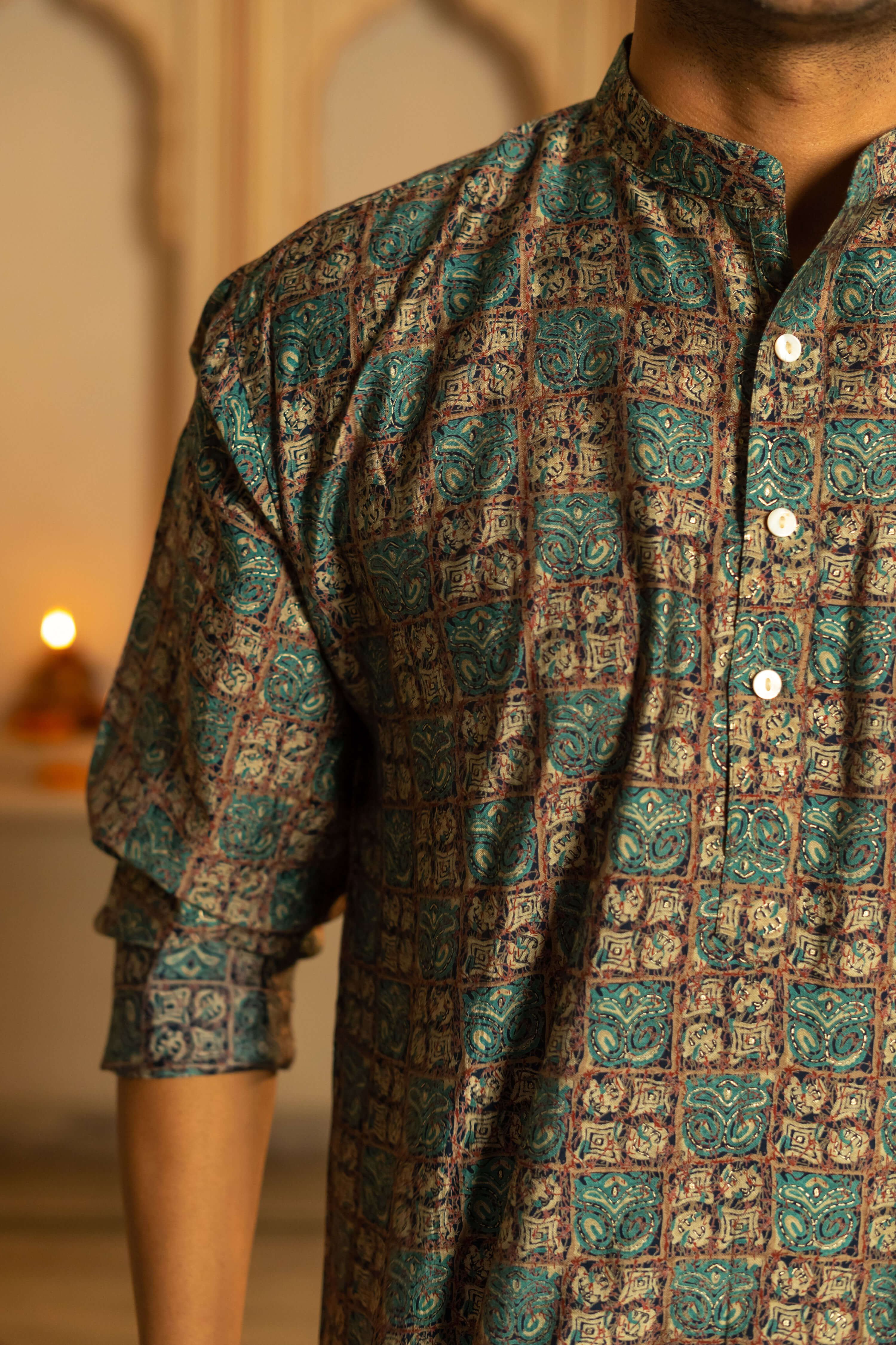 The Muslin Sea Green And Off-White Tribal Print Long Kurta