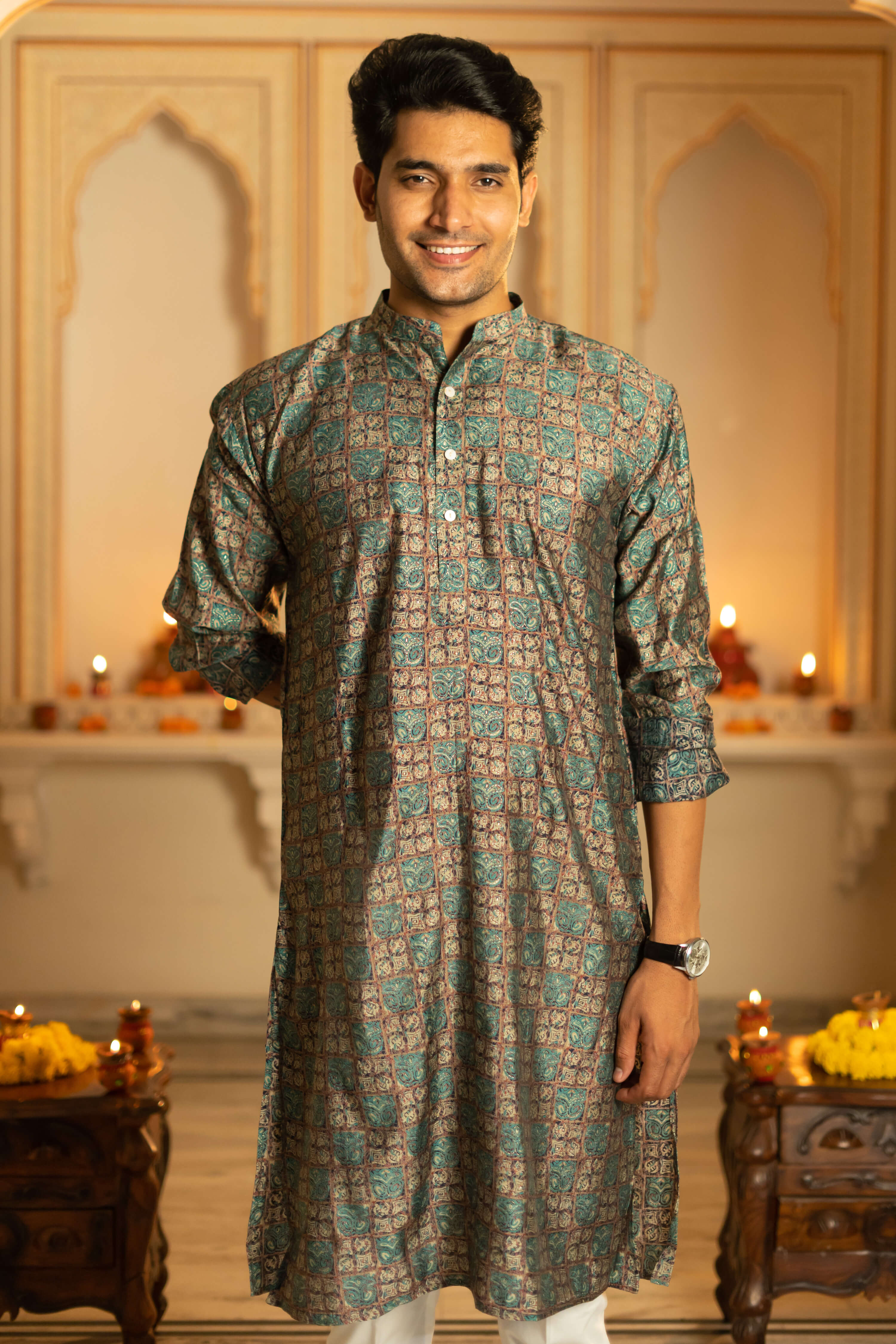 The Muslin Sea Green And Off-White Tribal Print Long Kurta
