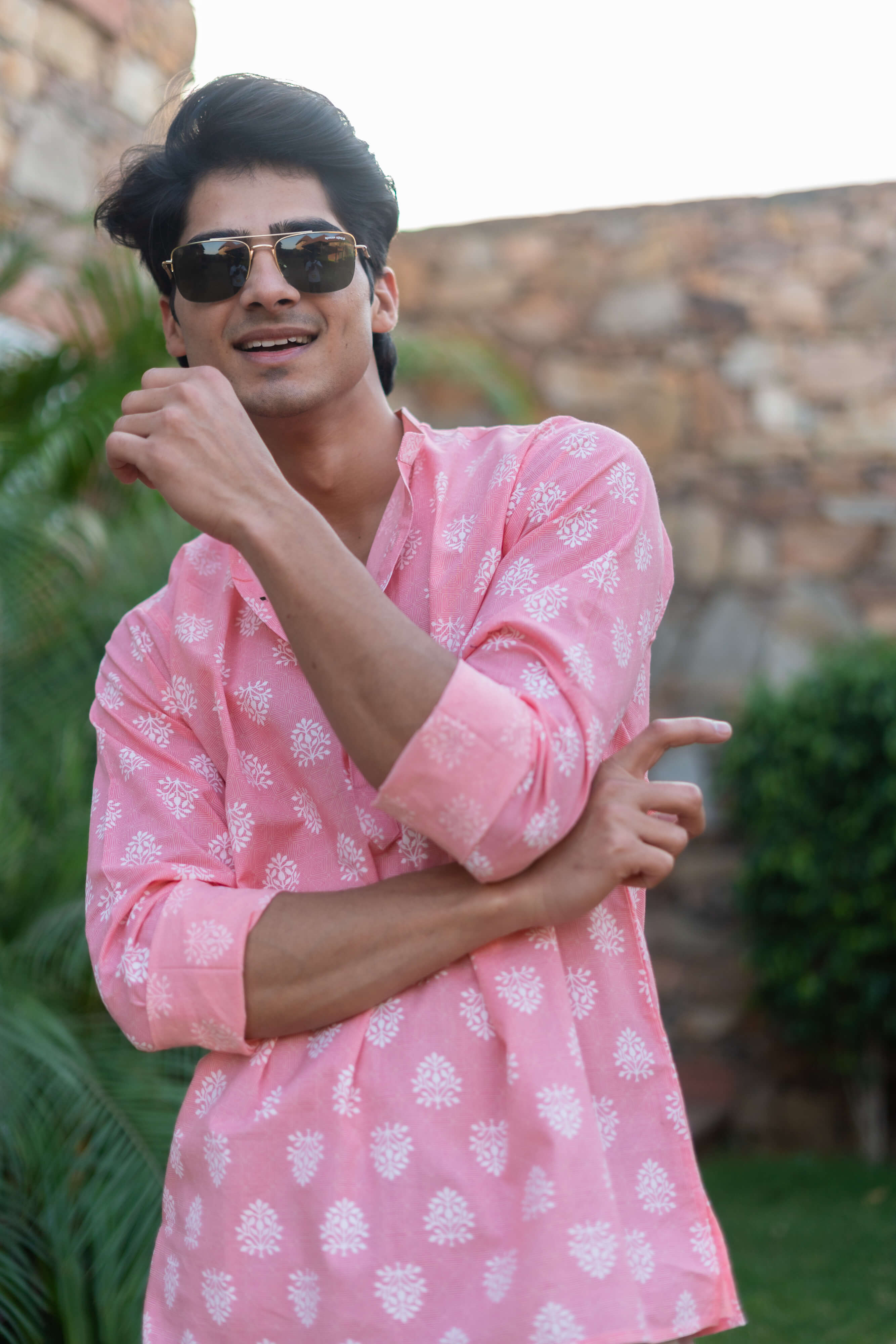 The Pink Short Kurta With Floral Geometric Print