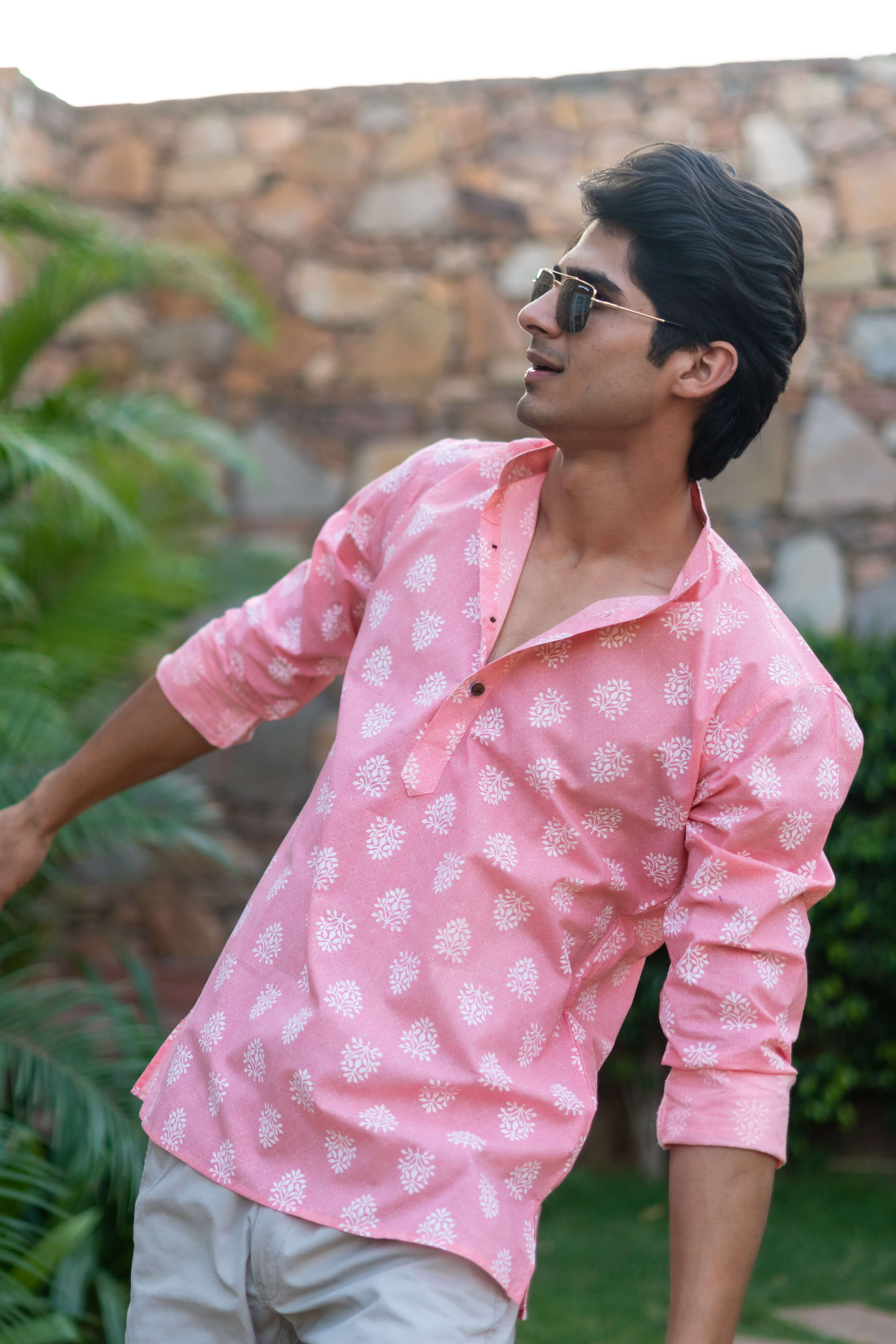 The Pink Short Kurta With Floral Geometric Print
