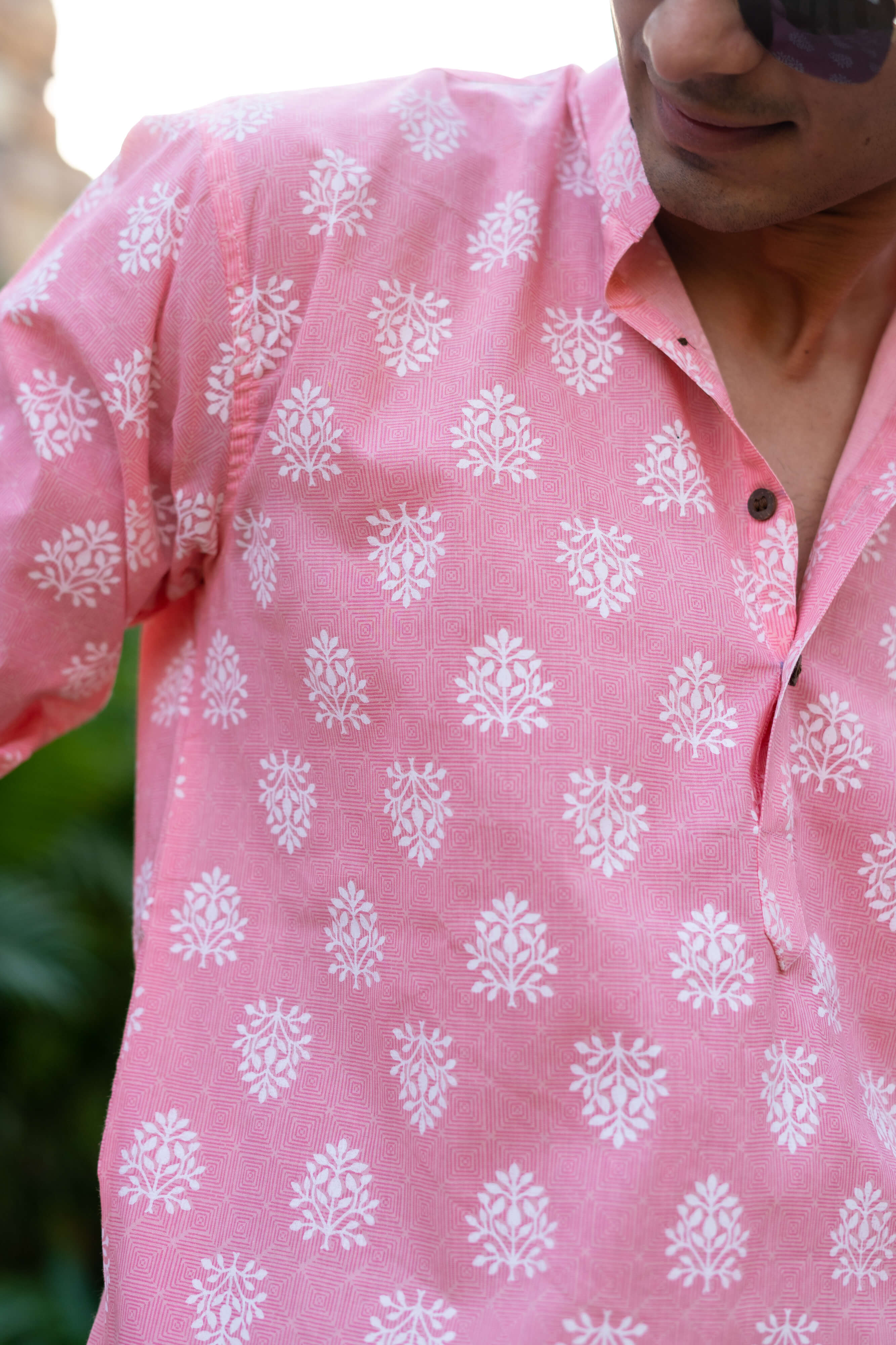 The Pink Short Kurta With Floral Geometric Print