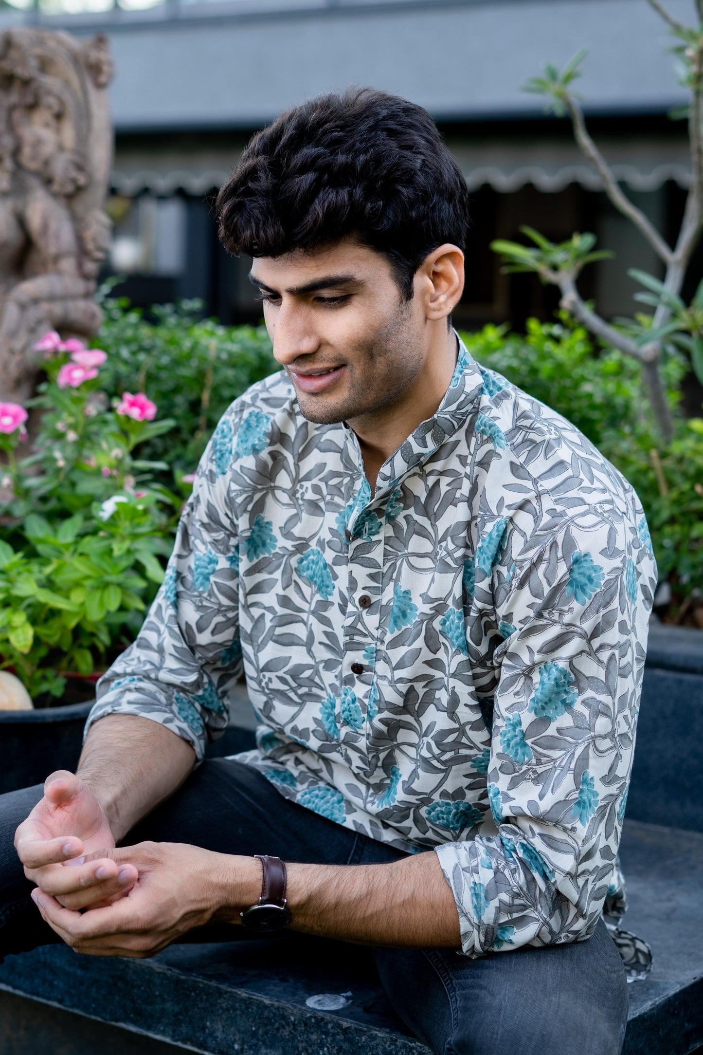 The Off-White All-Over Floral Print Short Kurta With Turquoise Flowers