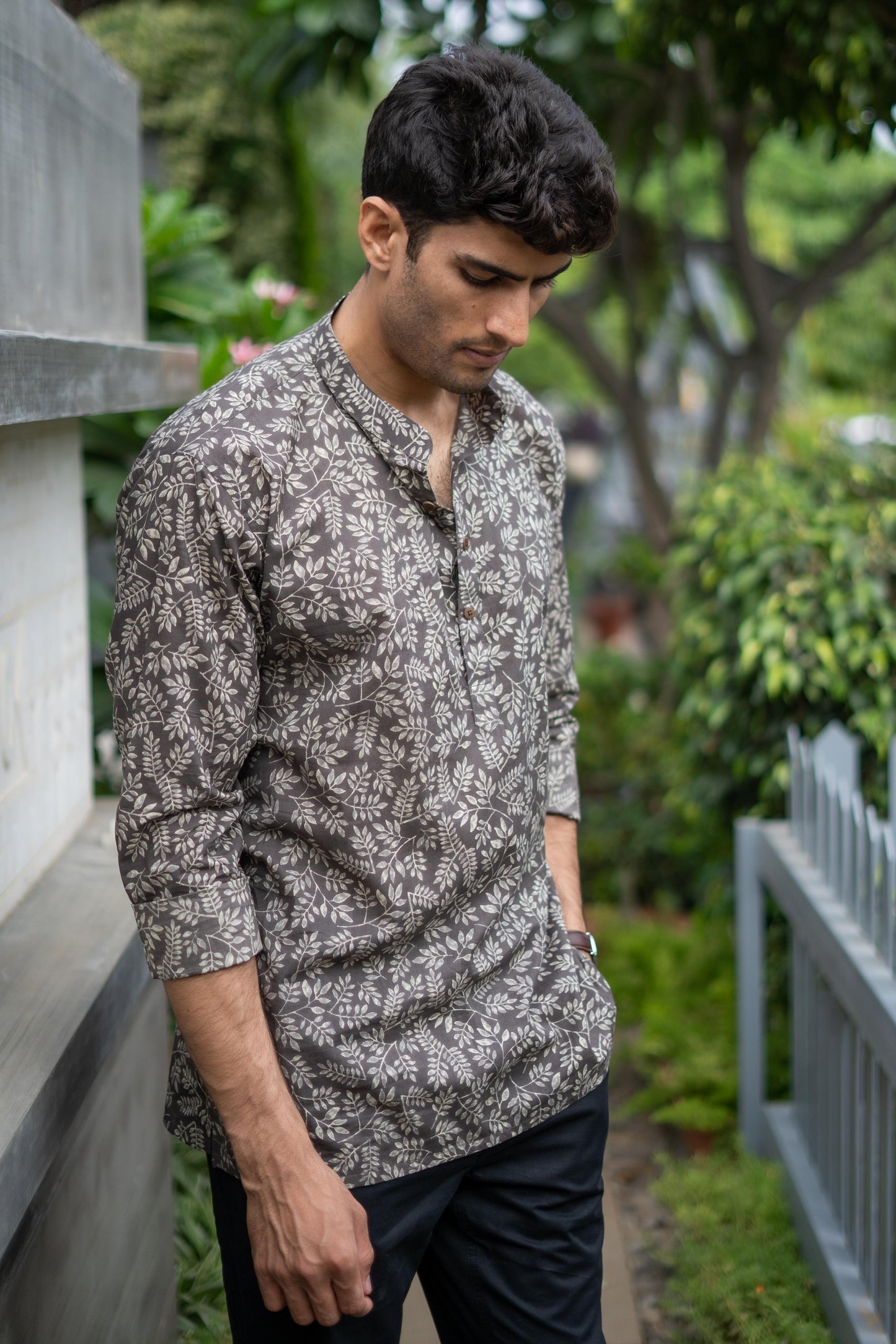 The Dark Grey Short Kurta With All-Over Floral Print