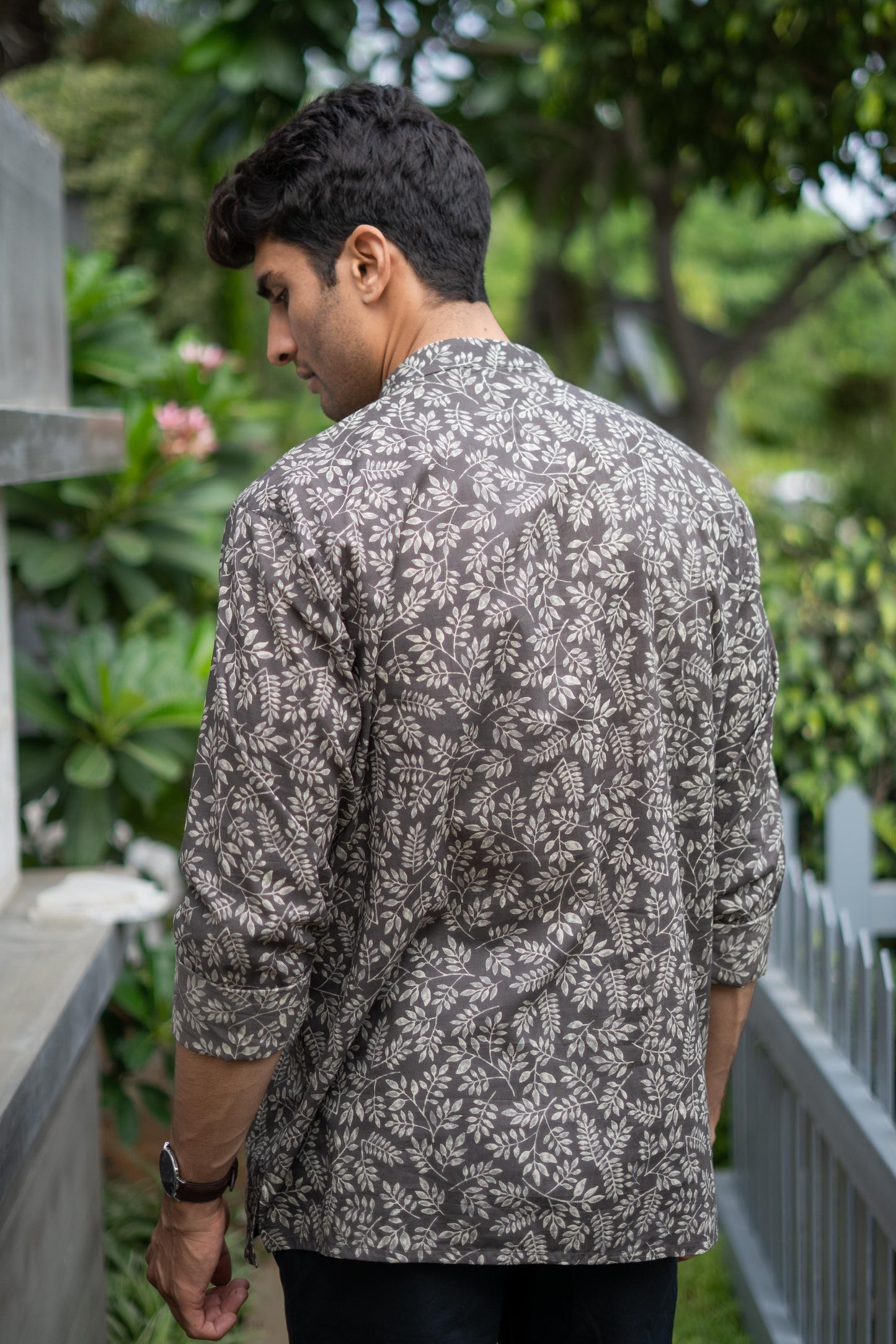 The Dark Grey Short Kurta With All-Over Floral Print