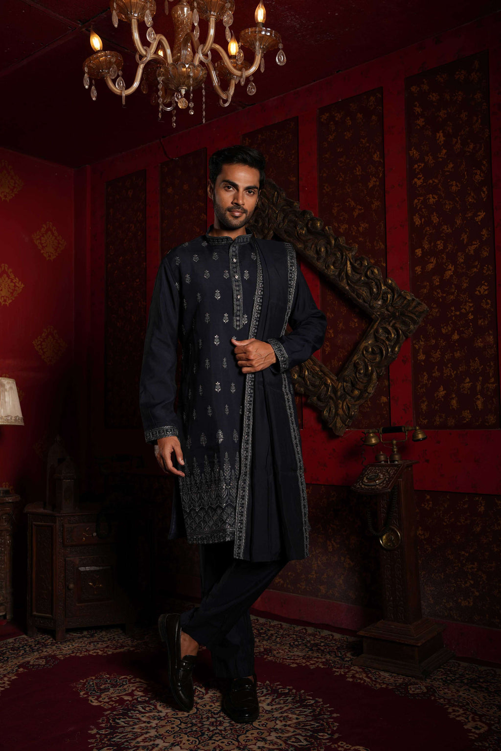 Navy Blue Vine Embroidery Kurta