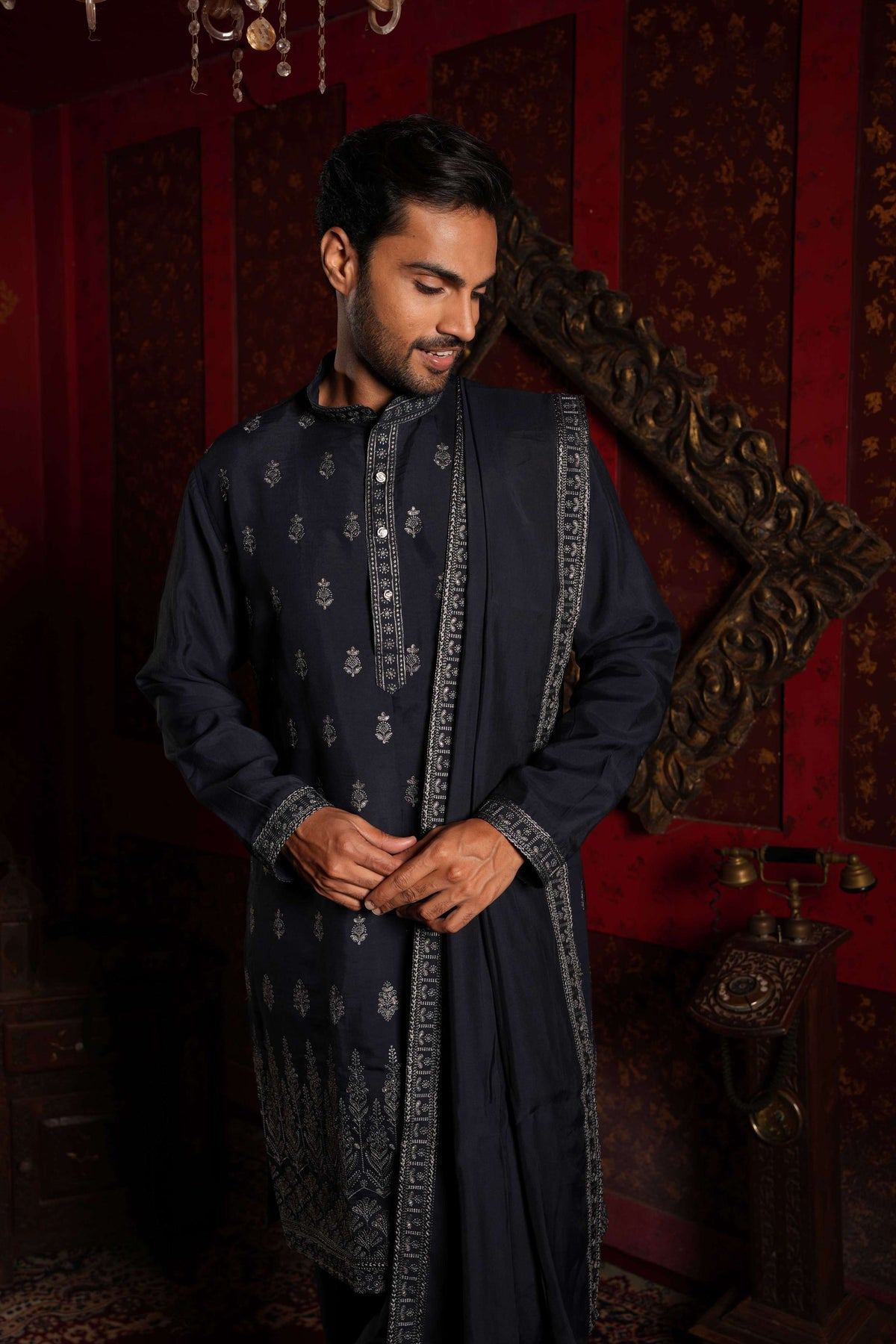 Navy Blue Vine Embroidery Kurta