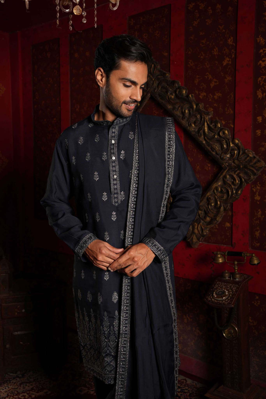 Navy Blue Vine Embroidery Kurta