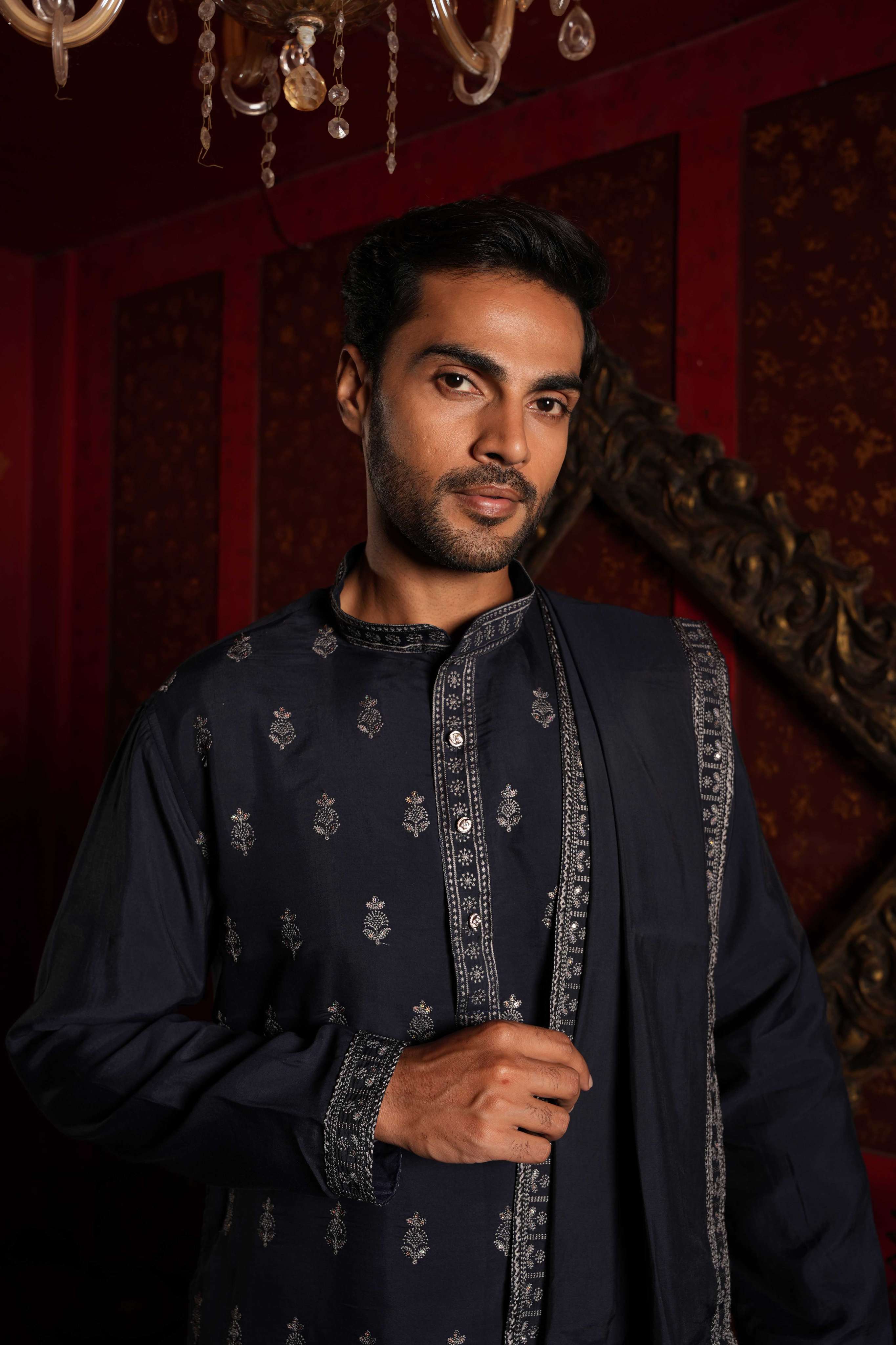 Navy Blue Vine Embroidery Kurta