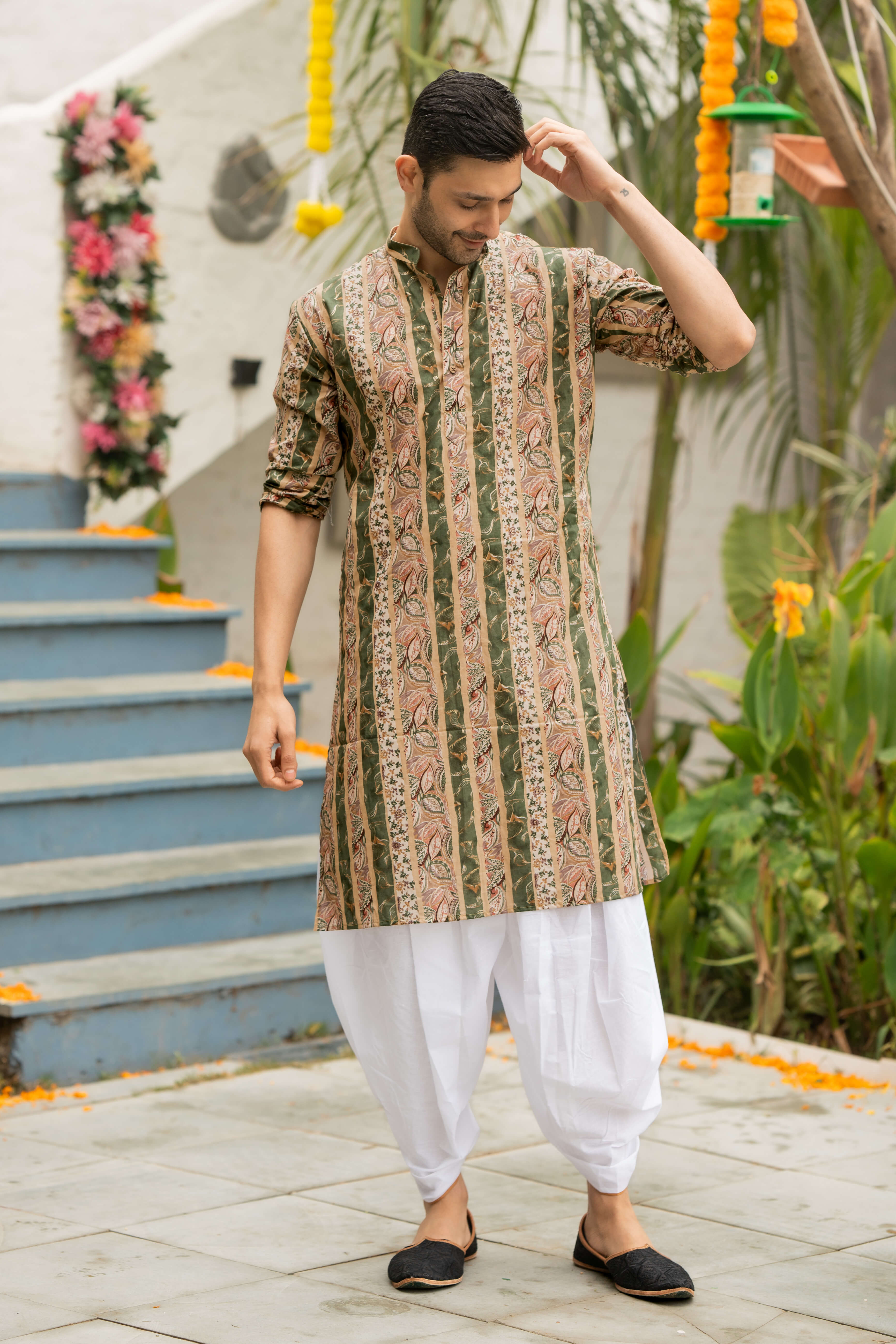 The Multicolor Foil Print Long Kurta with Funky Stripe Print