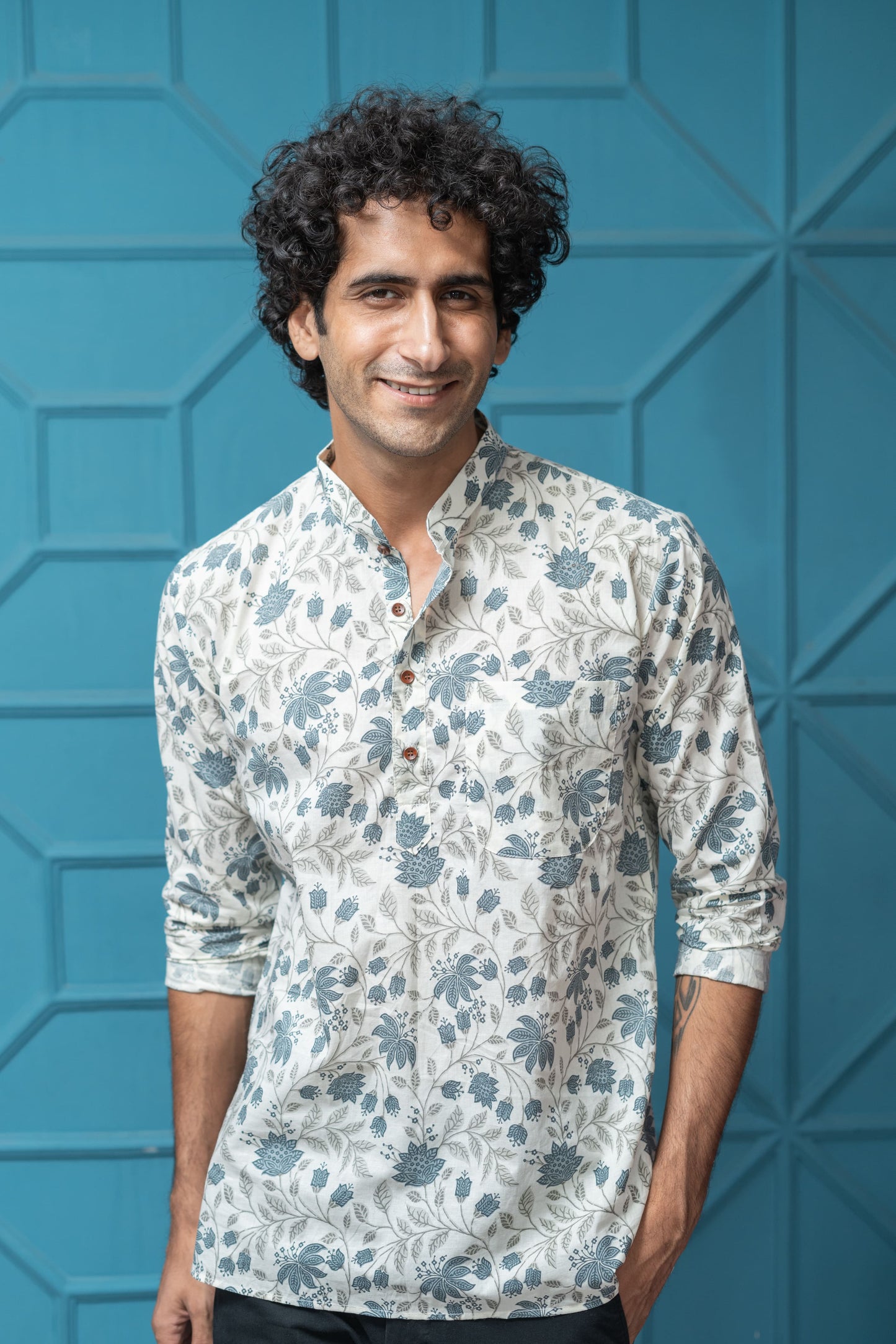 The White Short Kurta With All-Over Floral Print