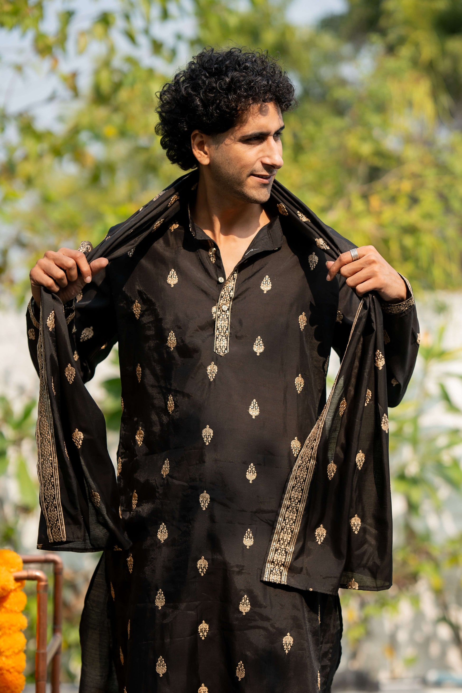 black long kurta with duppata
