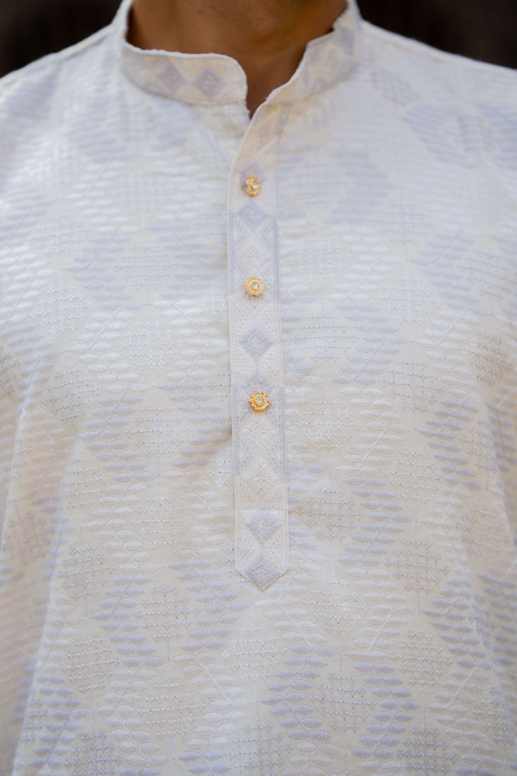 The Off White Long Kurta With White and Forst Thread and Sequins Work