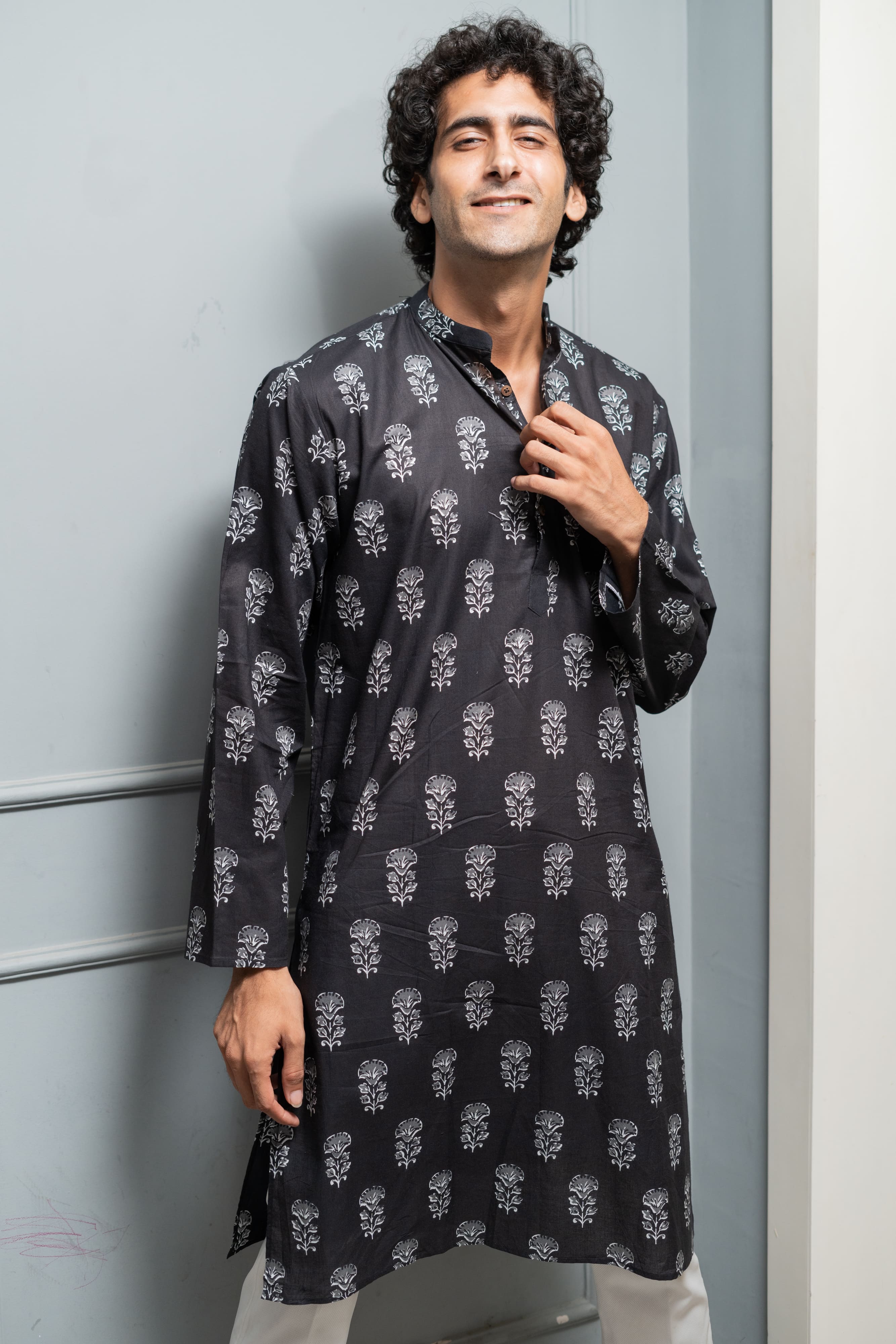The Black Long Kurta With White Flower Print