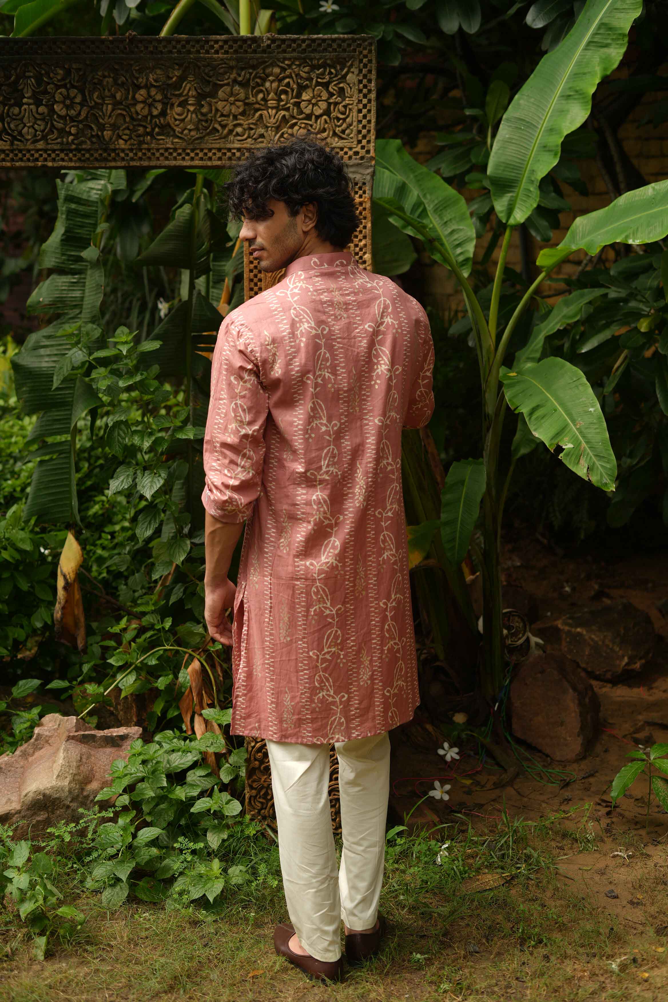 The Peach Foil Floral Stripe Long Kurta