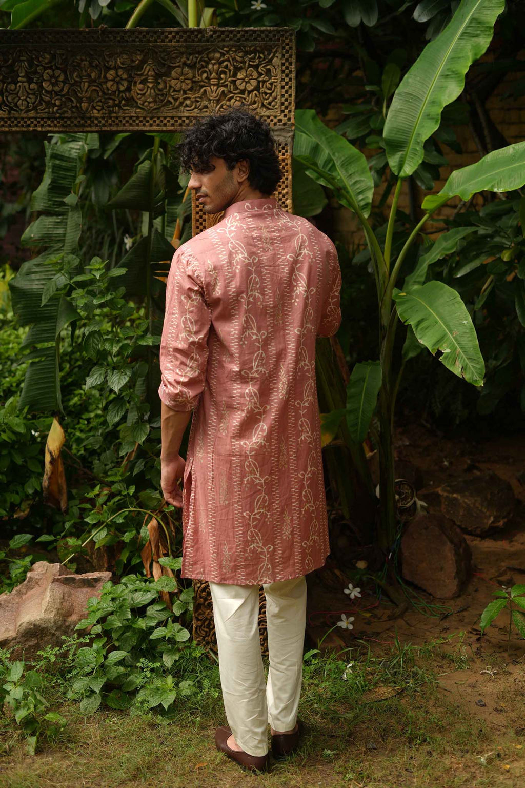The Peach Foil Floral Stripe Long Kurta