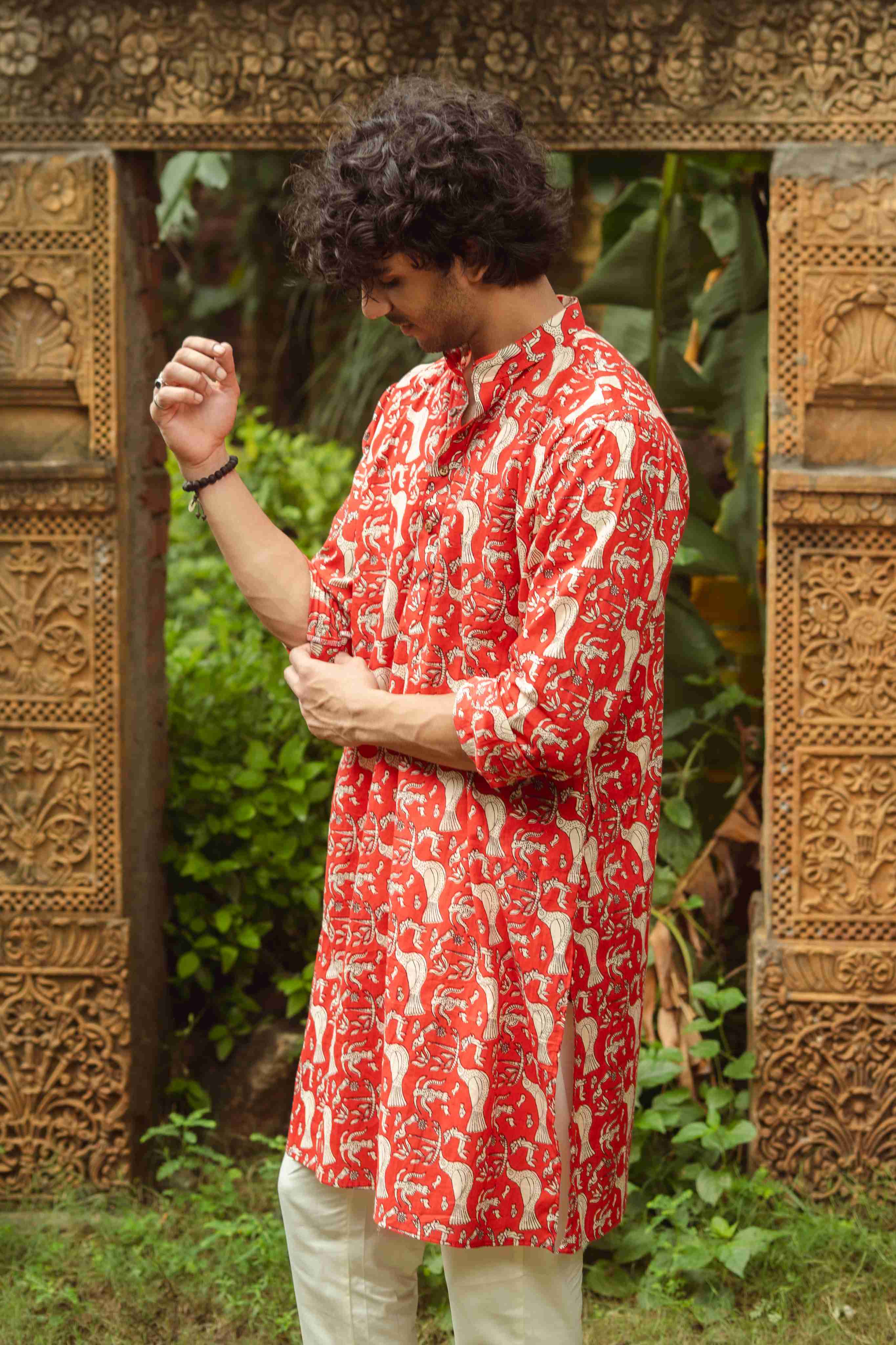 The Red Folk Art Print Long Kurta