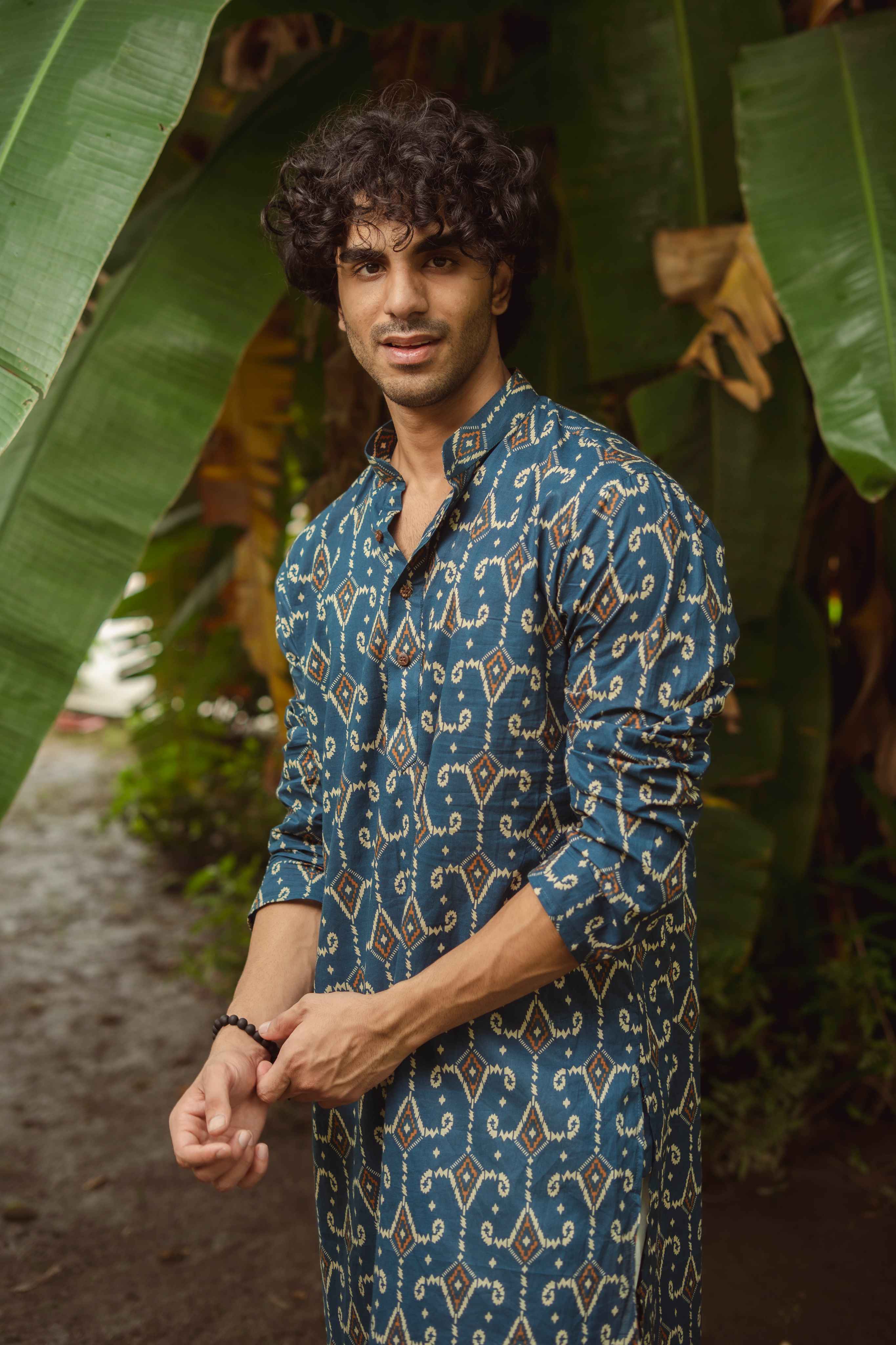 The Blue Diamond Ikat Print Long Kurta