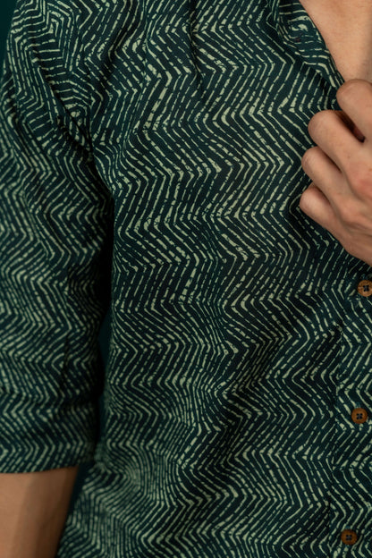 The Jungle Green Shirt With White Zig-Zag Print