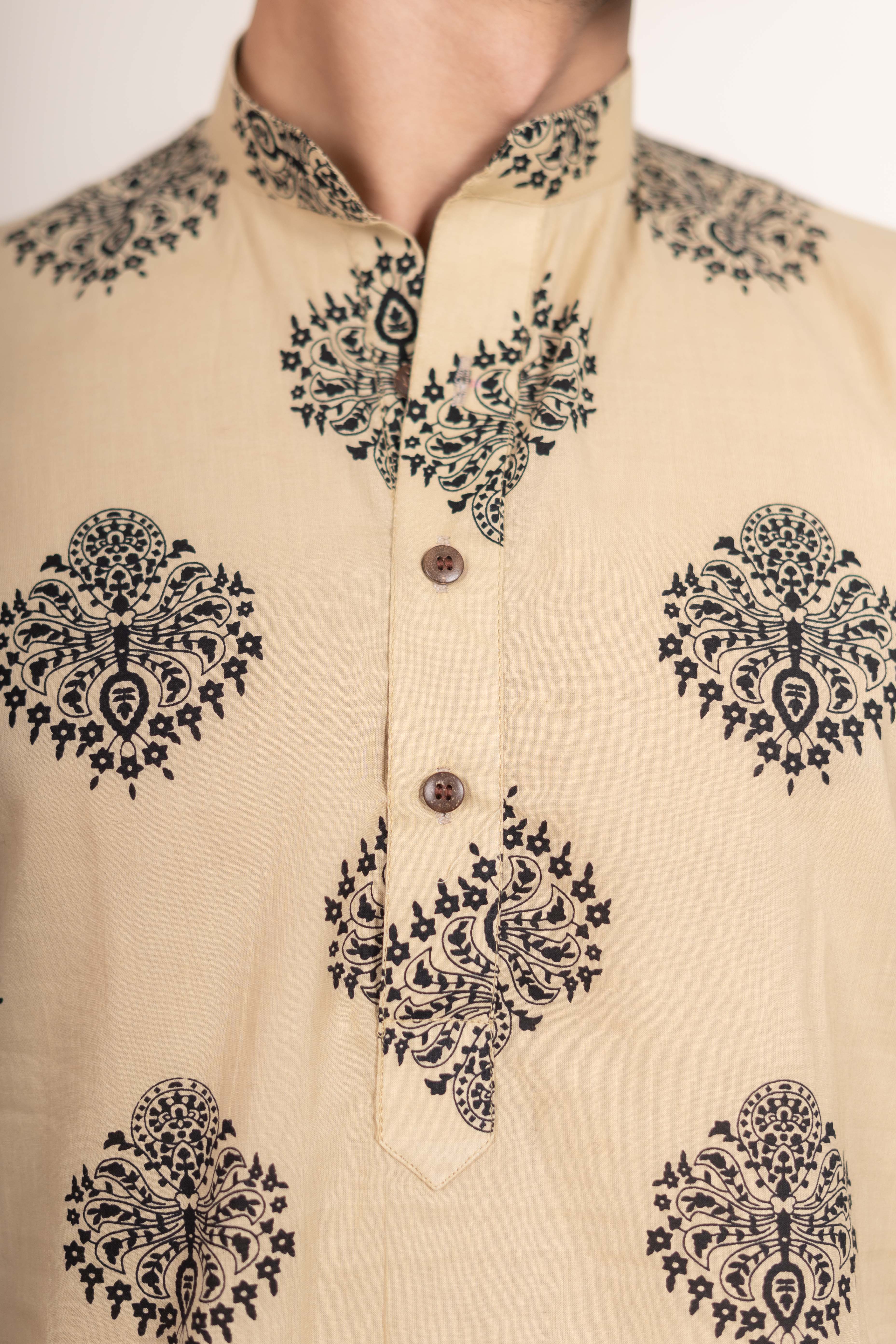The Sandstone Ethnic Motifs Short Kurta