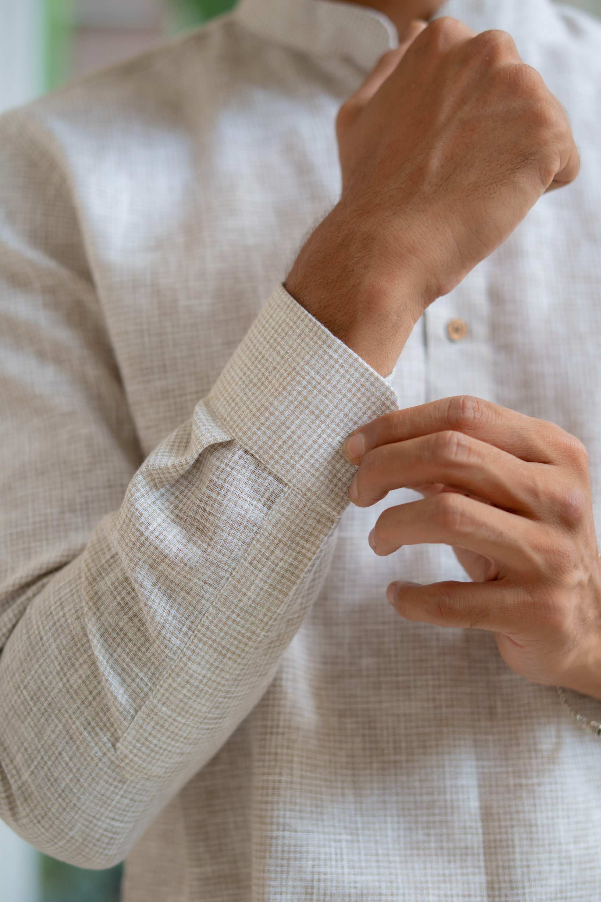 The Off White Yarn Dyed Short Kurta with Beige Weave Design