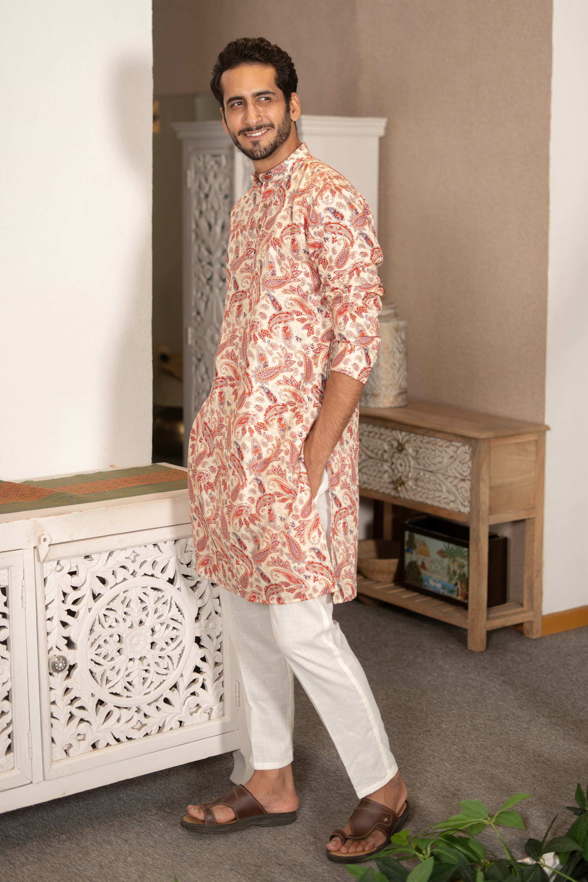 The Off White Long Kurta With Red Paisley Botanical Foil Print