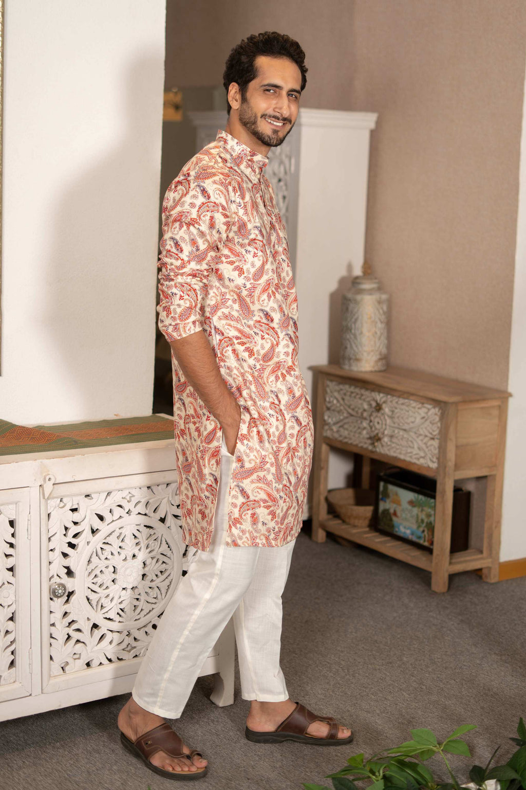The Off White Long Kurta With Red Paisley Botanical Foil Print