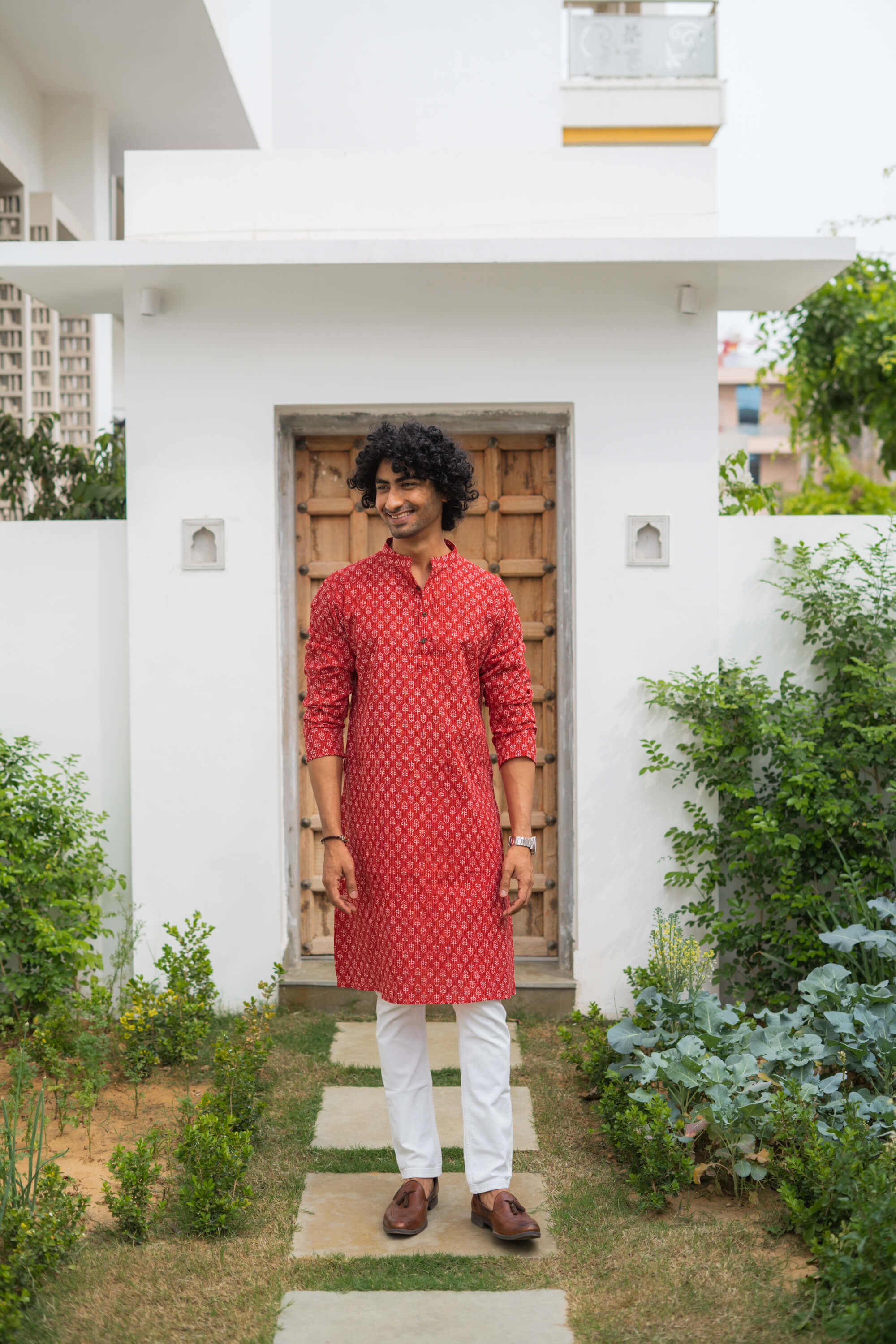 red long kurta for men