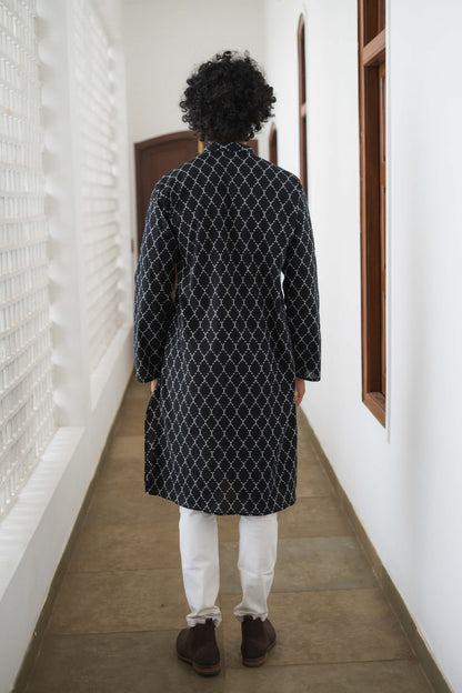 The Black Long Kurta With White Chains Print