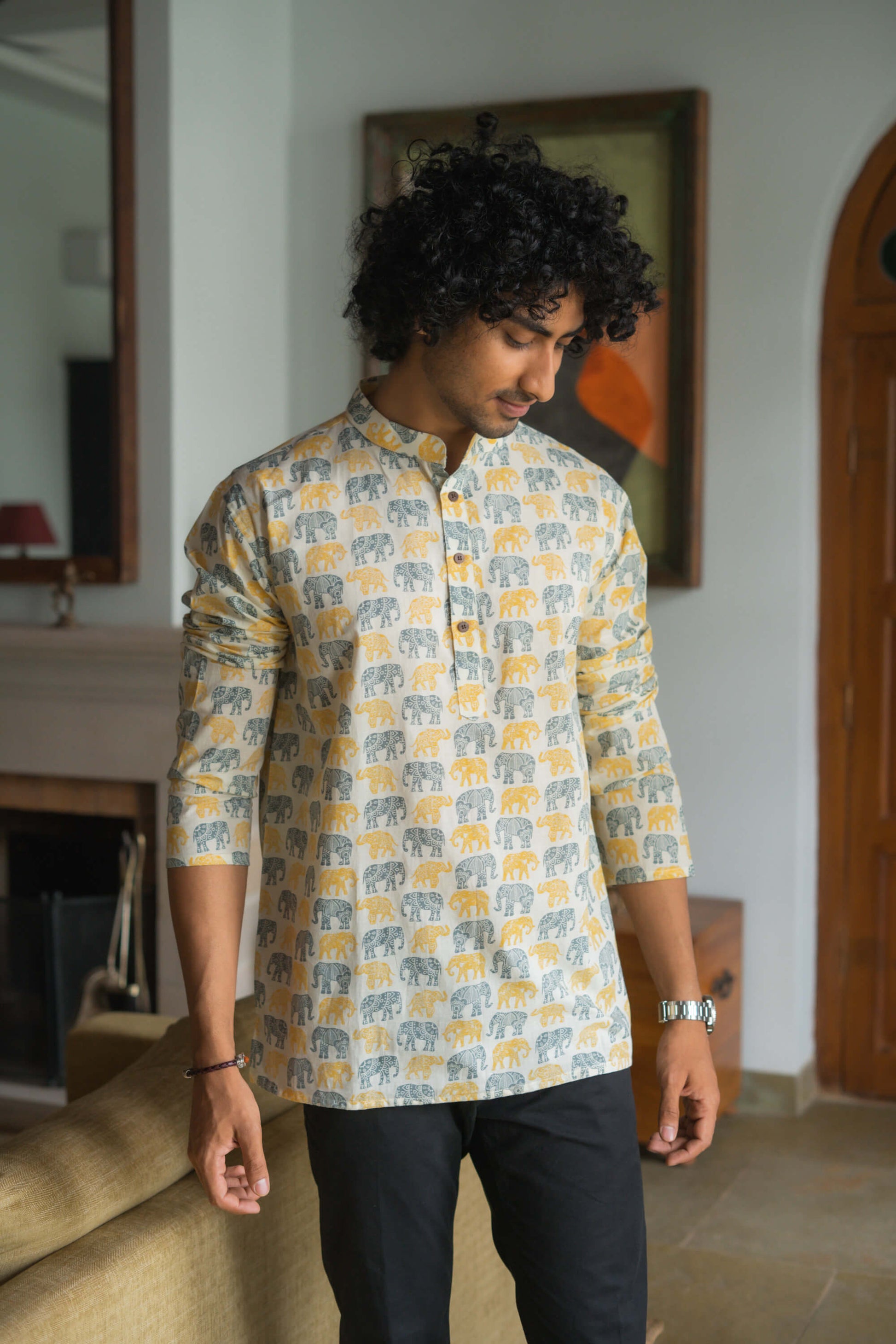 Men's short kurta with elephant print